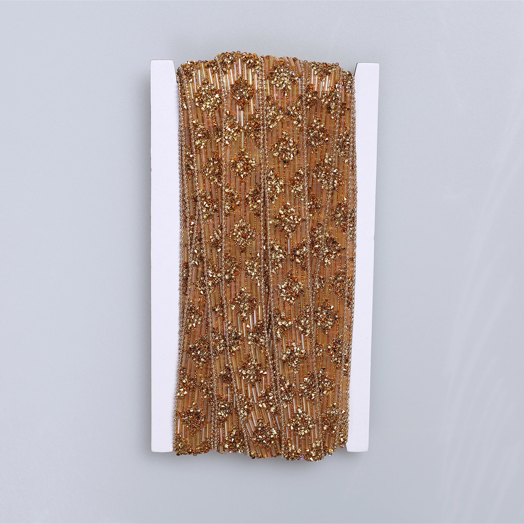 Aplicatii cu strasuri M314 - Ahura