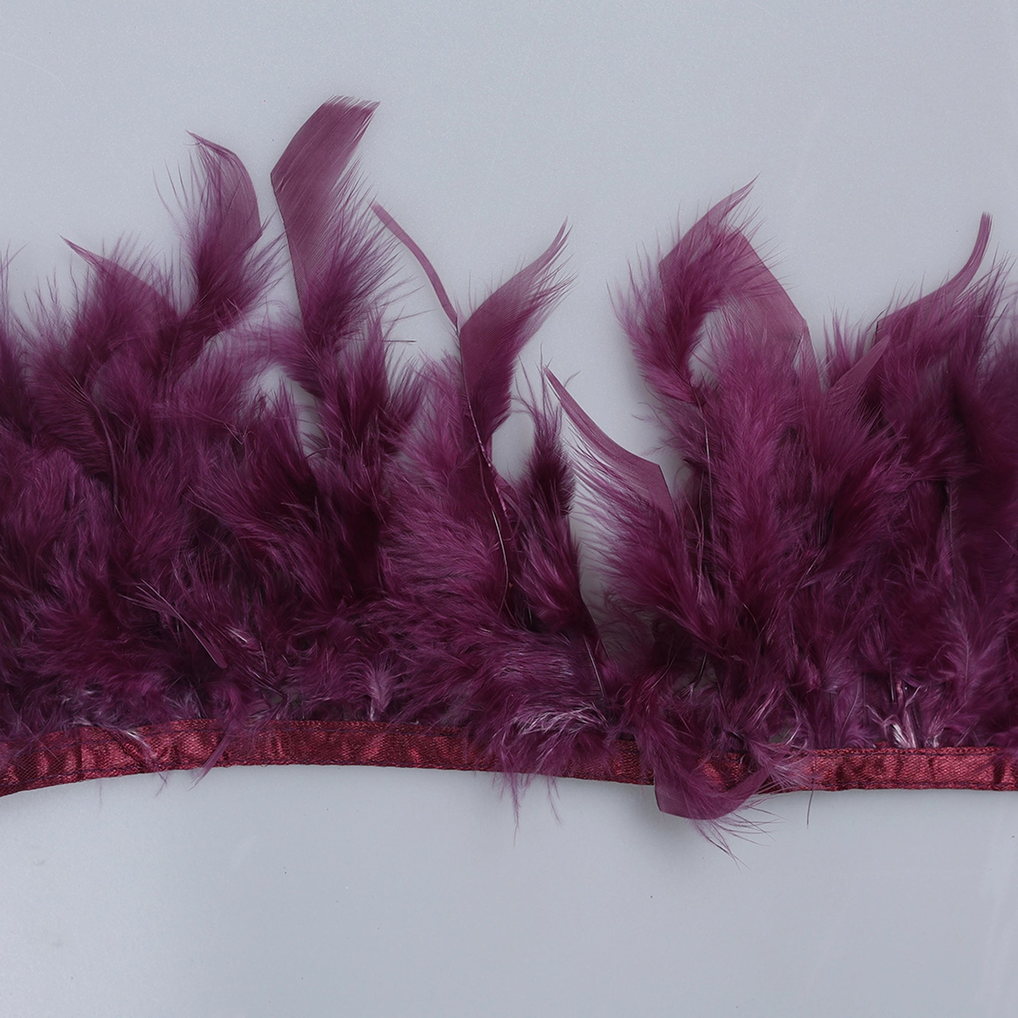 Pene de gâscă pe bandă M253 - Ahura