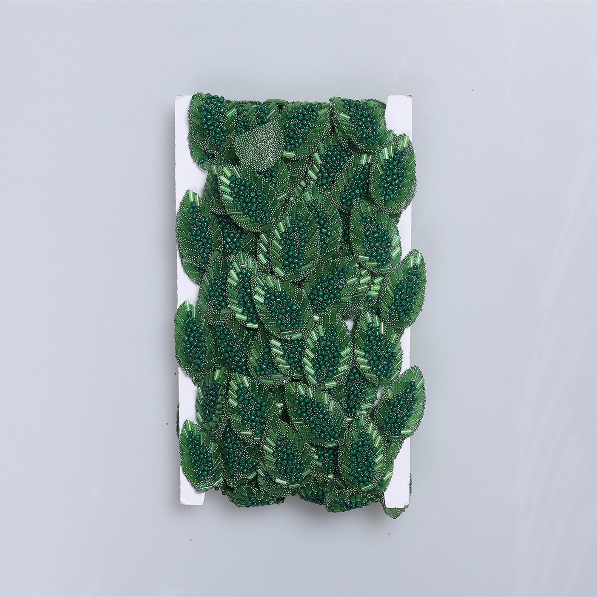 Aplicatii cu strasuri M243 - Ahura