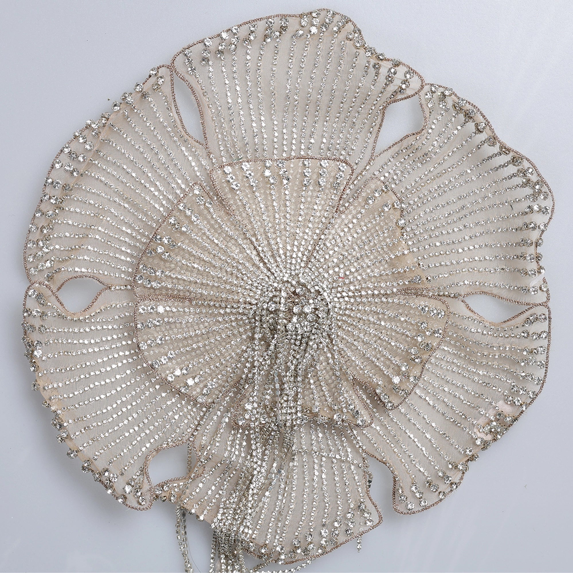 Aplicatii cu strasuri M8 - Ahura