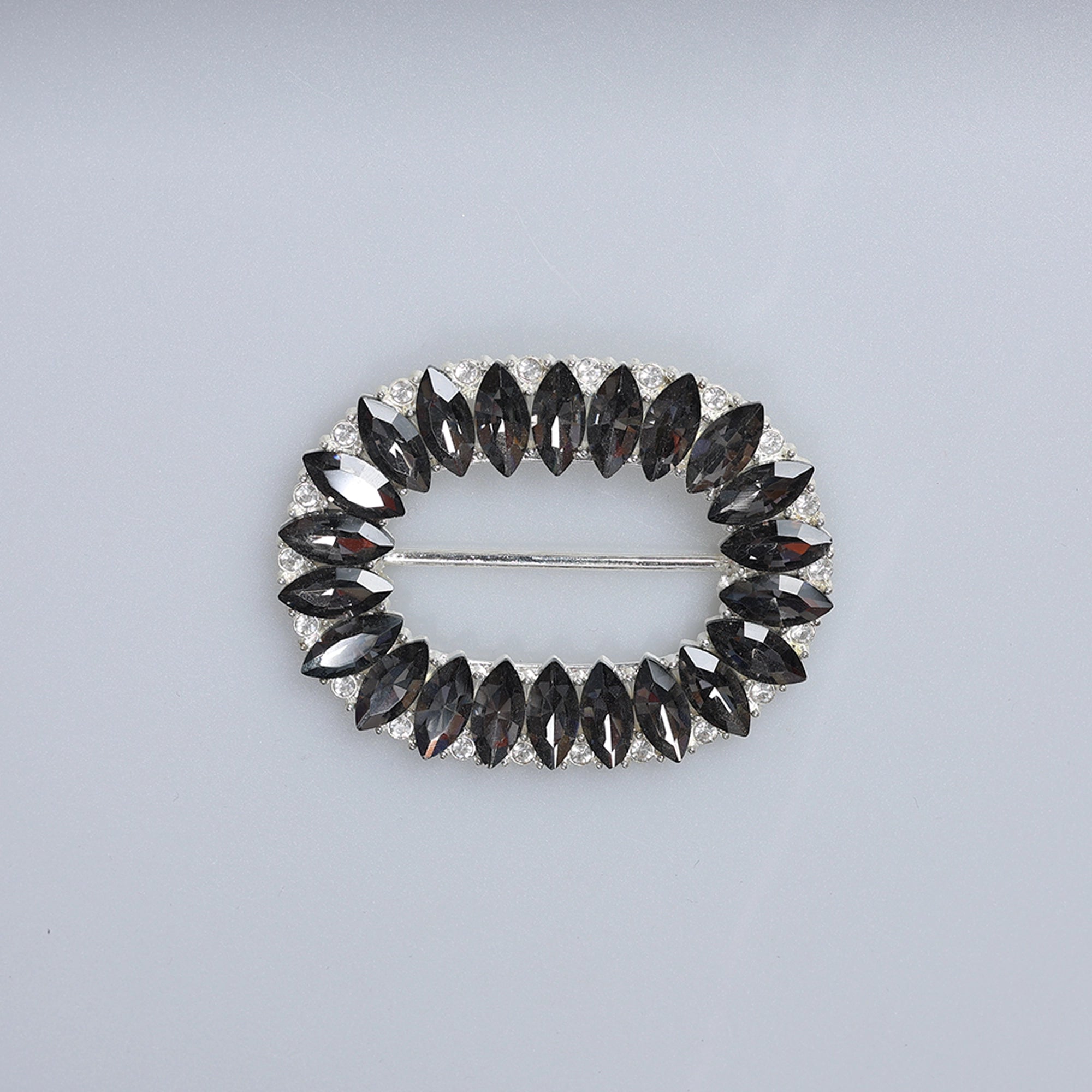 Catarame cu strasuri M39 - Ahura