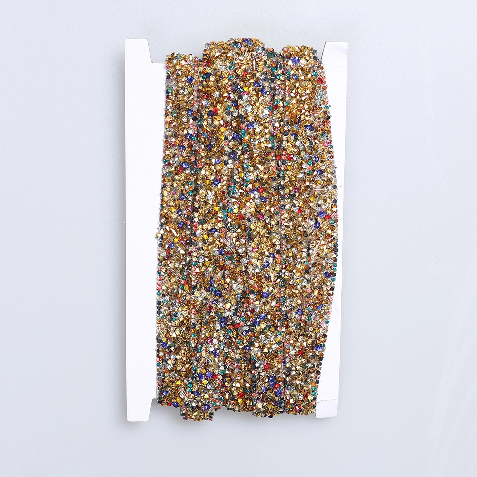 Aplicatii cu strasuri M385 - Ahura