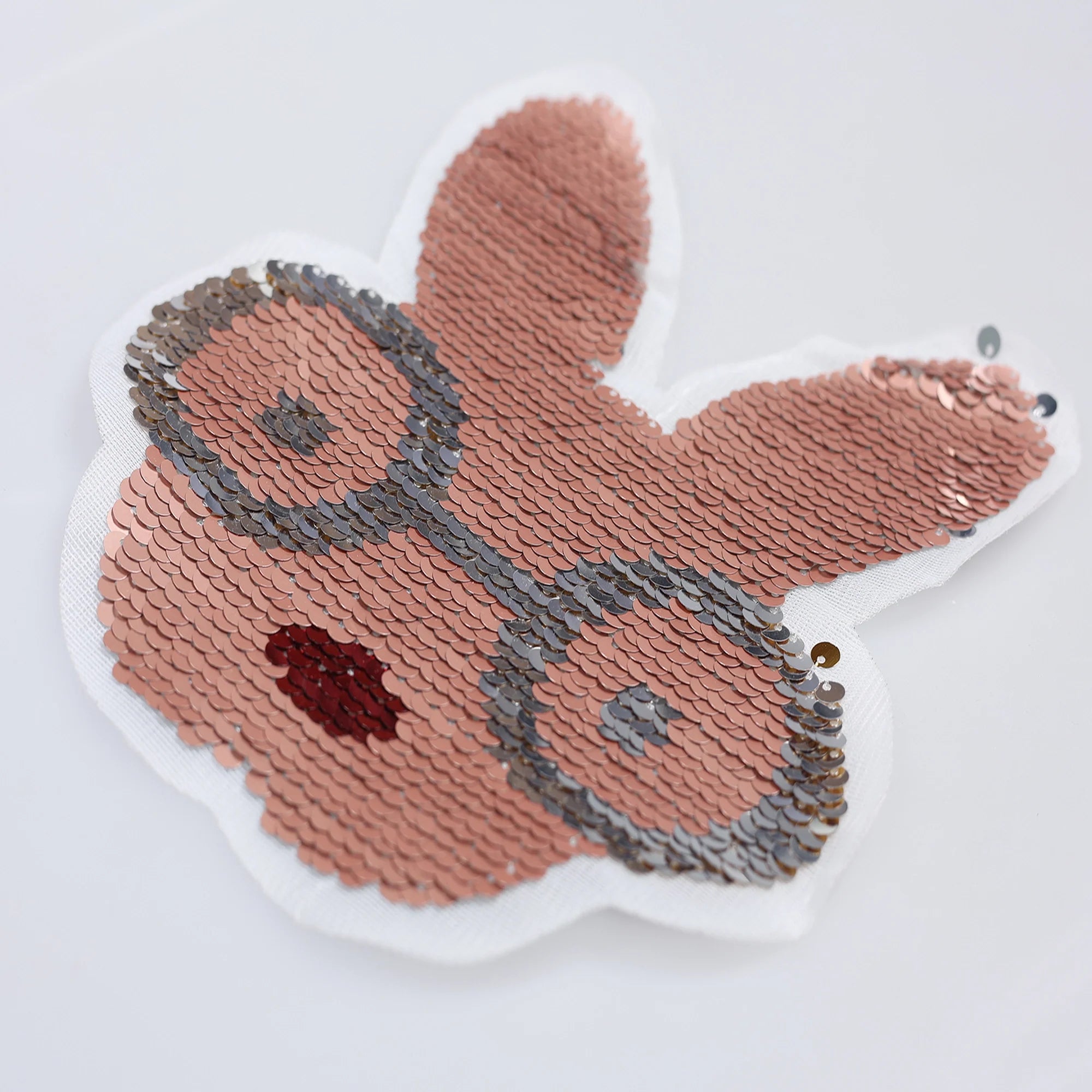 Aplicații Textile Decorative – 68 Modele