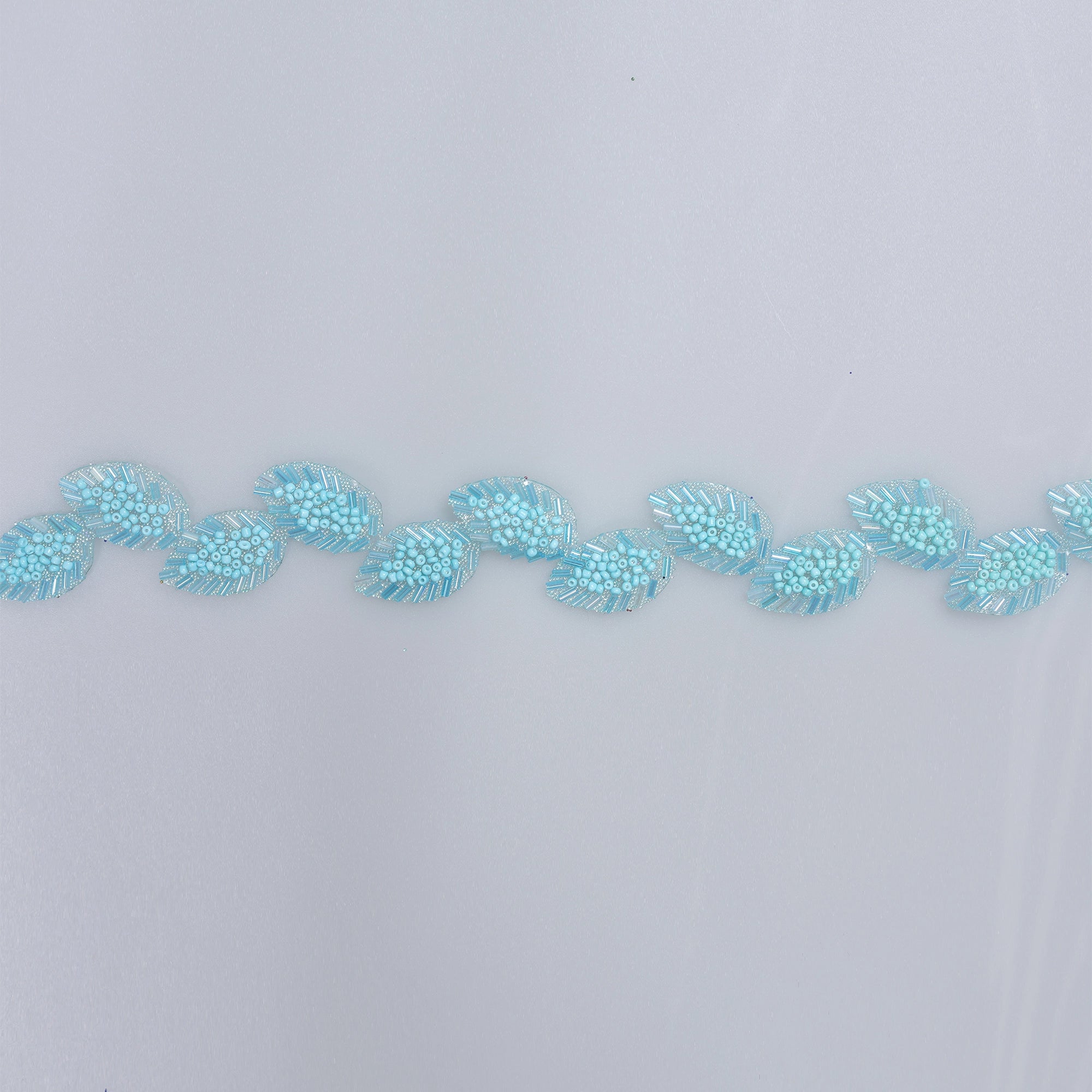 Aplicatii cu strasuri M245 - Ahura