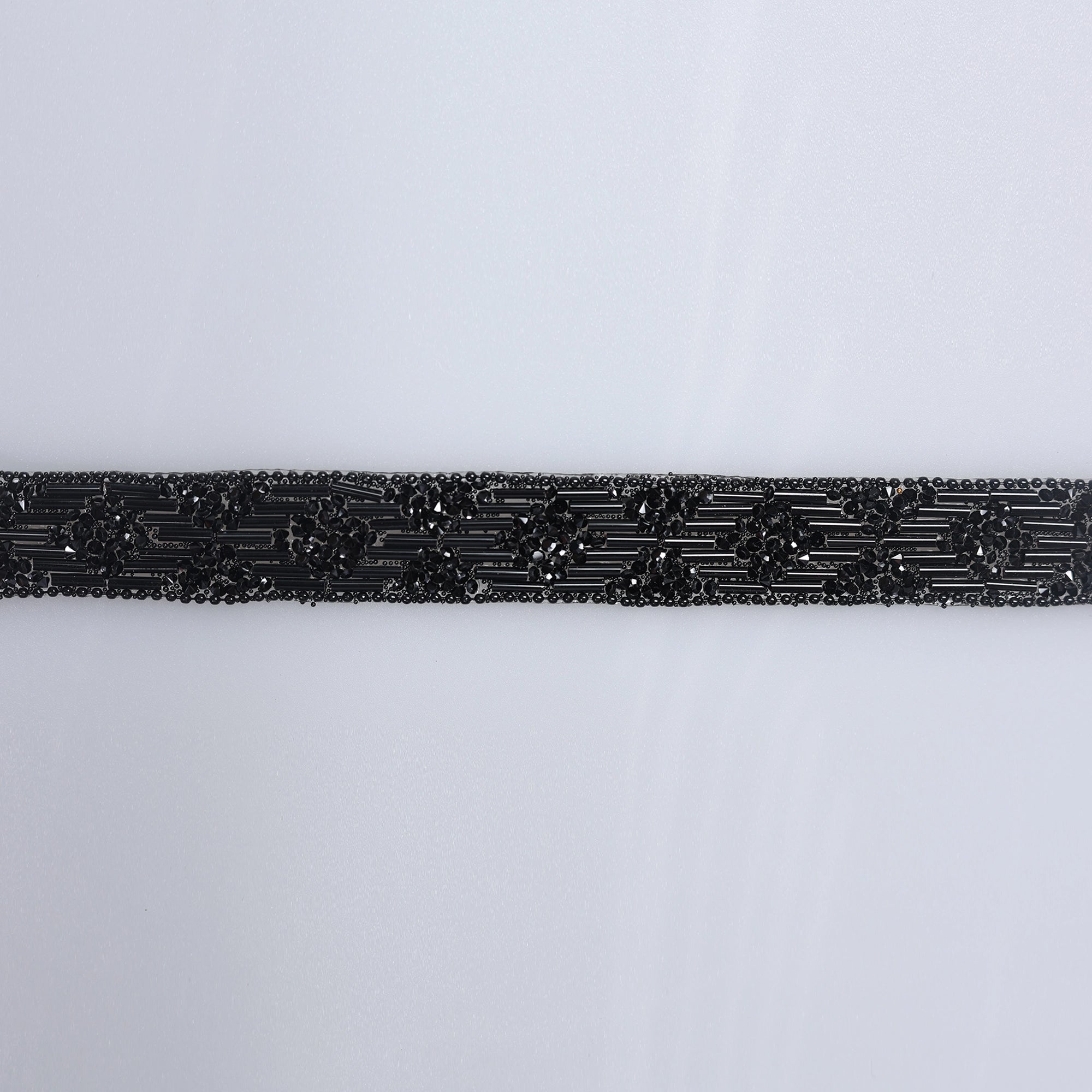 Aplicatii cu strasuri M317 - Ahura