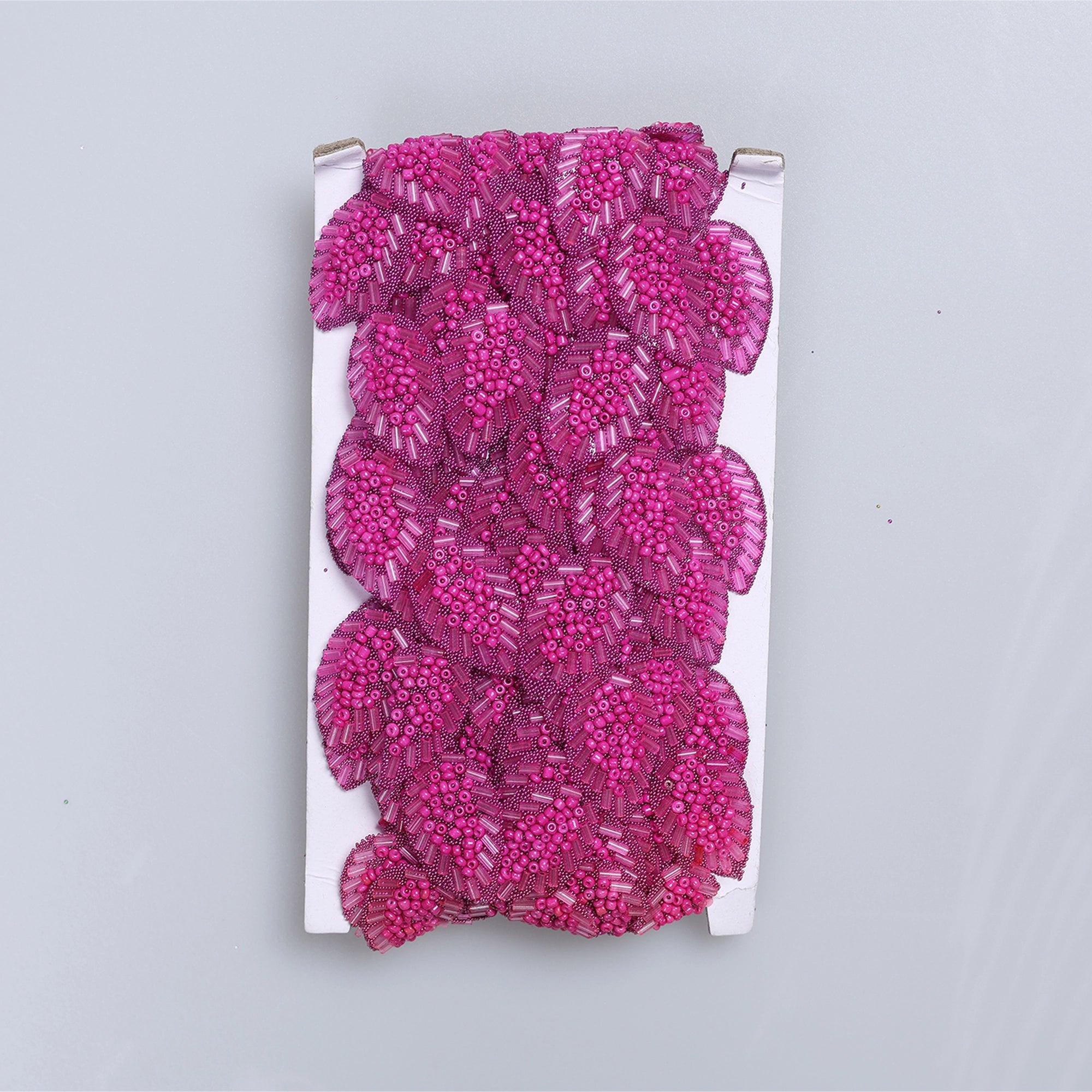 Aplicatii cu strasuri M247 - Ahura