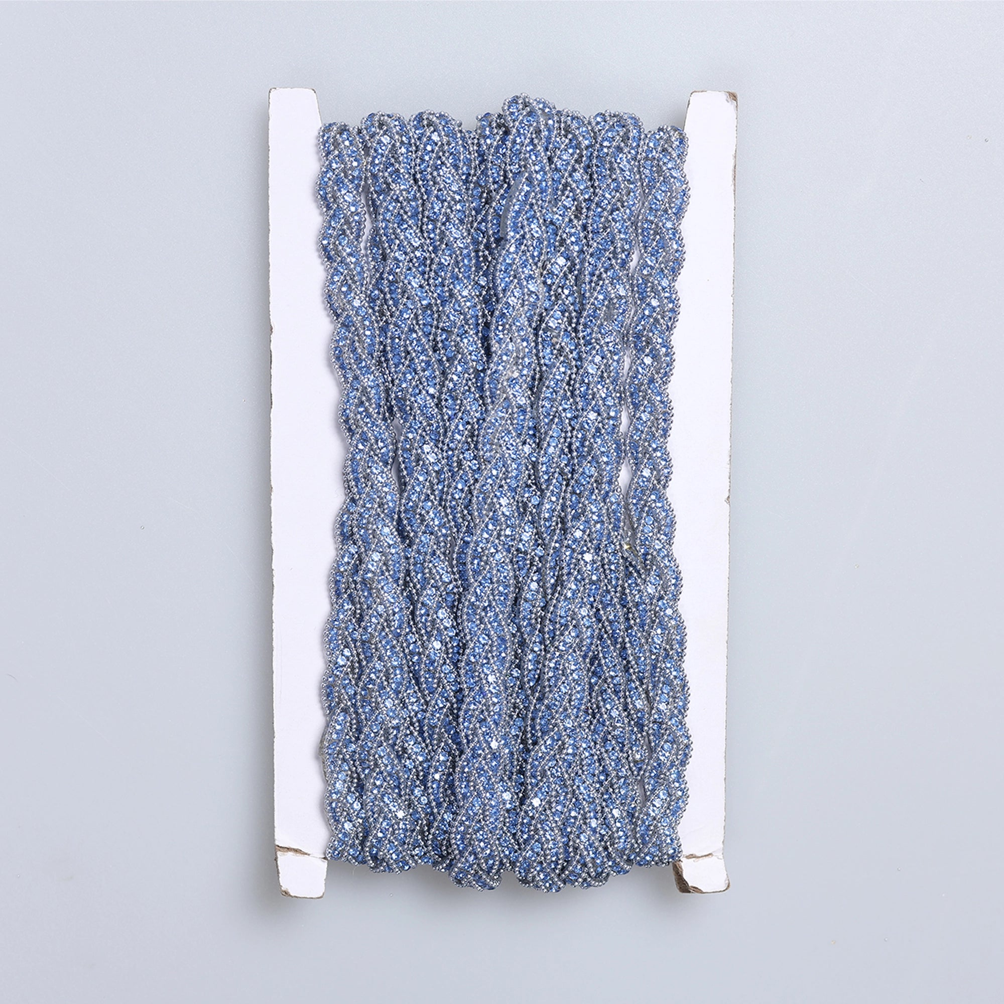 Aplicatii cu strasuri M354 - Ahura