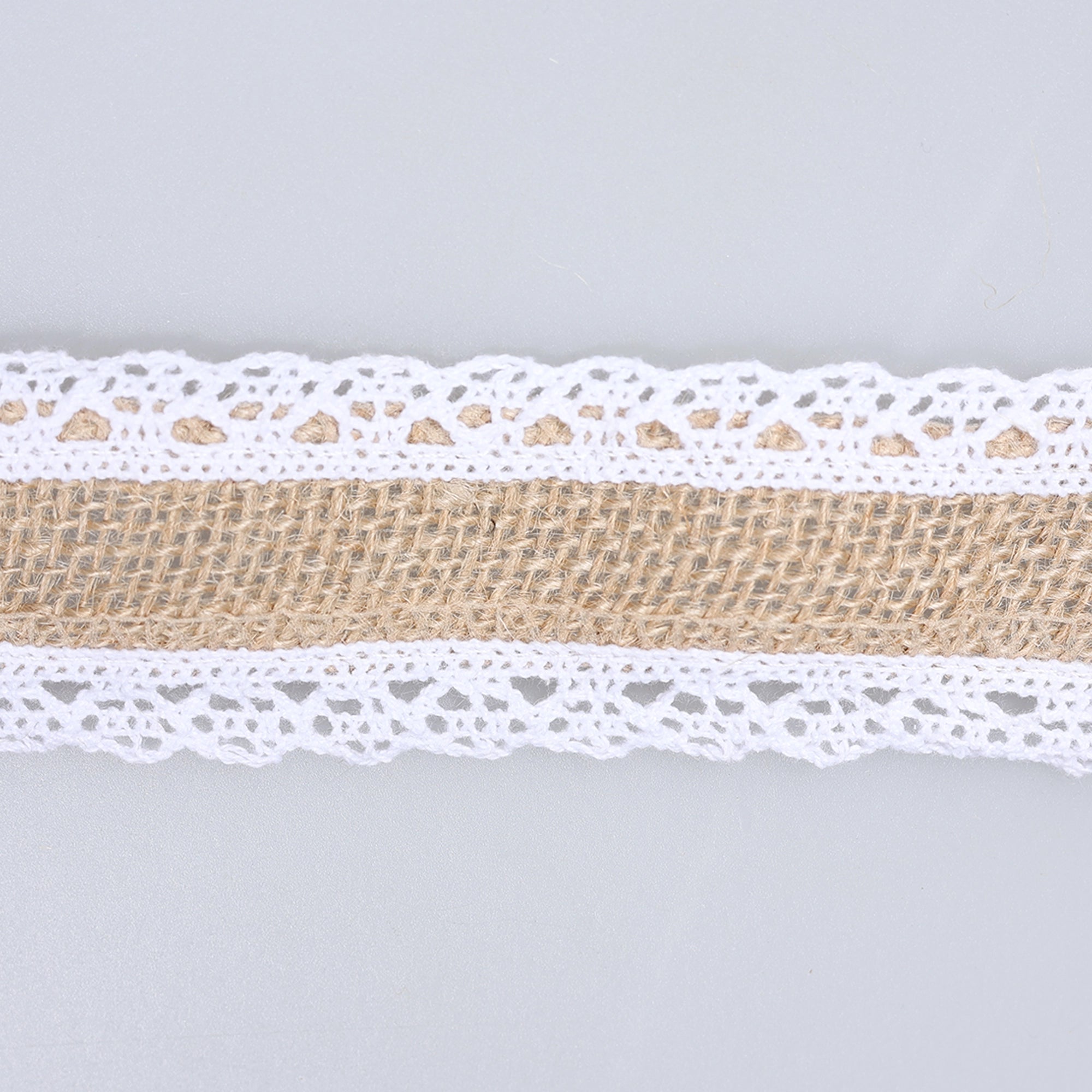 Banda din Iuta cu Dantela 6cm Rola 2m M2 - Ahura
