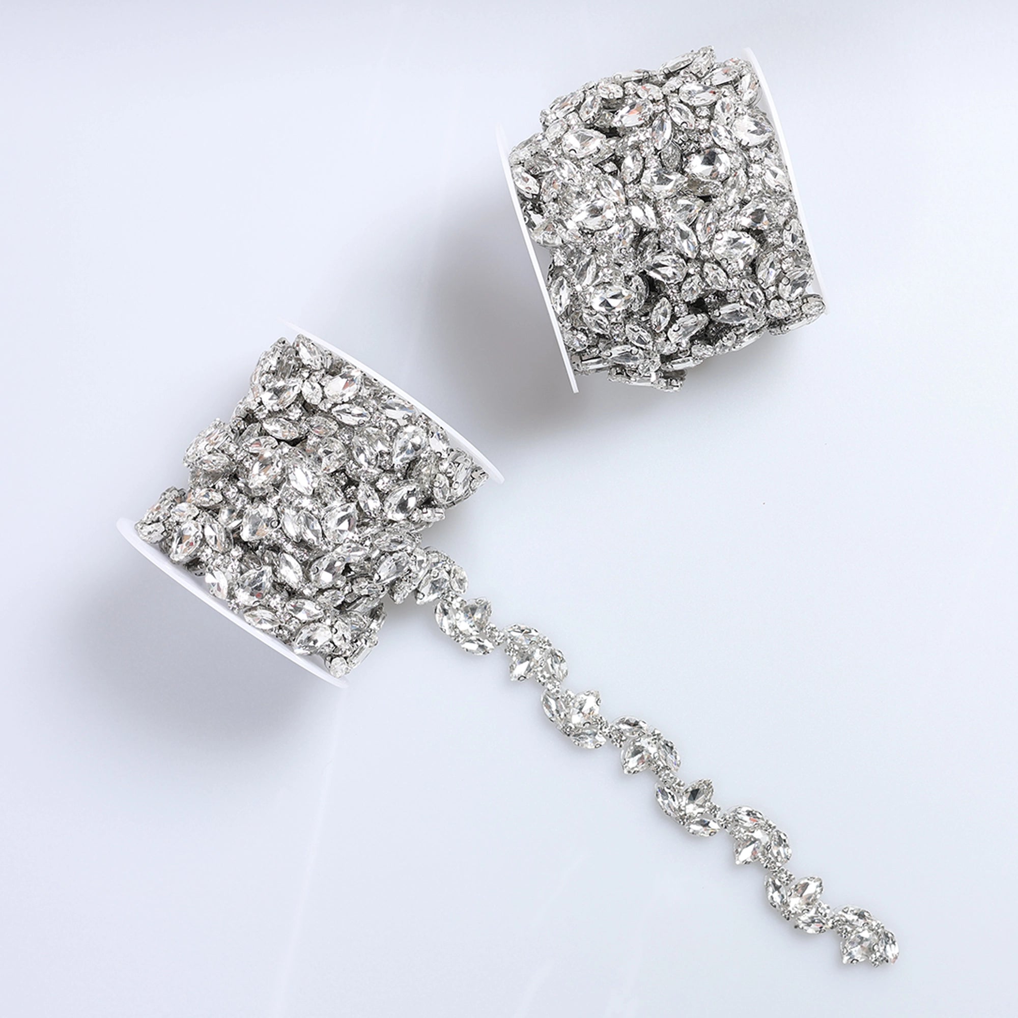 Banda cu strasuri M4 - Ahura