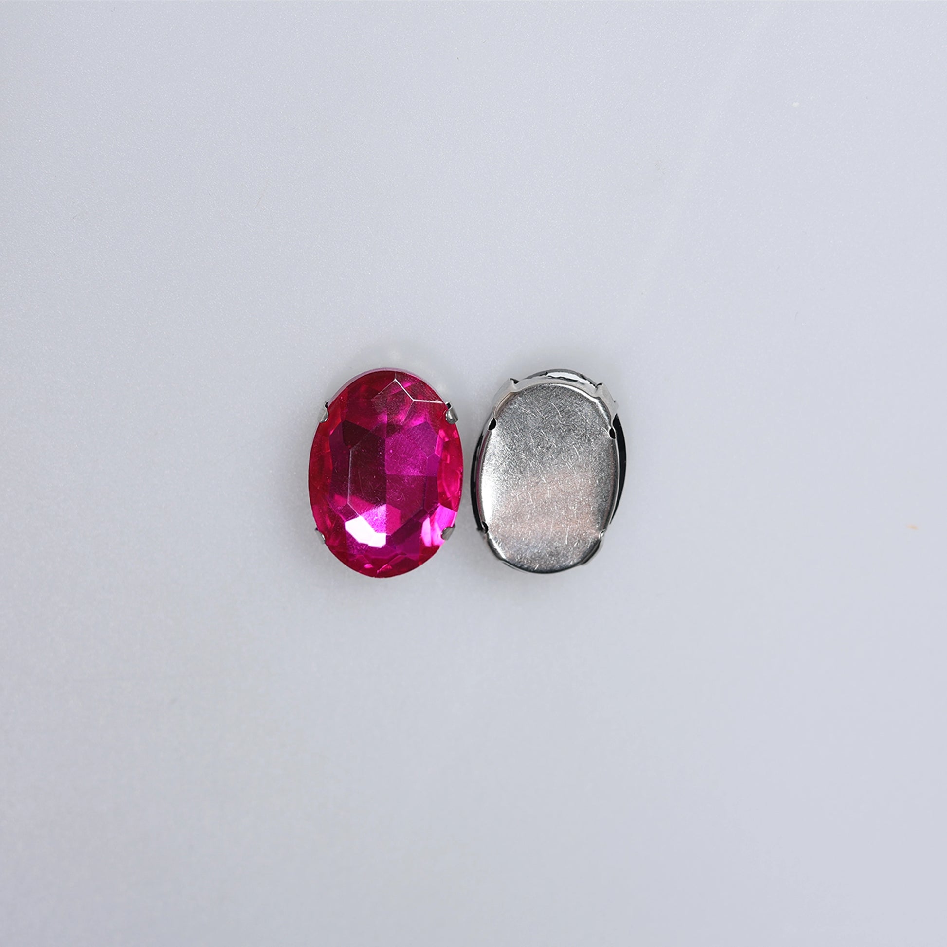 Piatră pentru cusut tip lacrimă 2.5x2 cm - Ahura