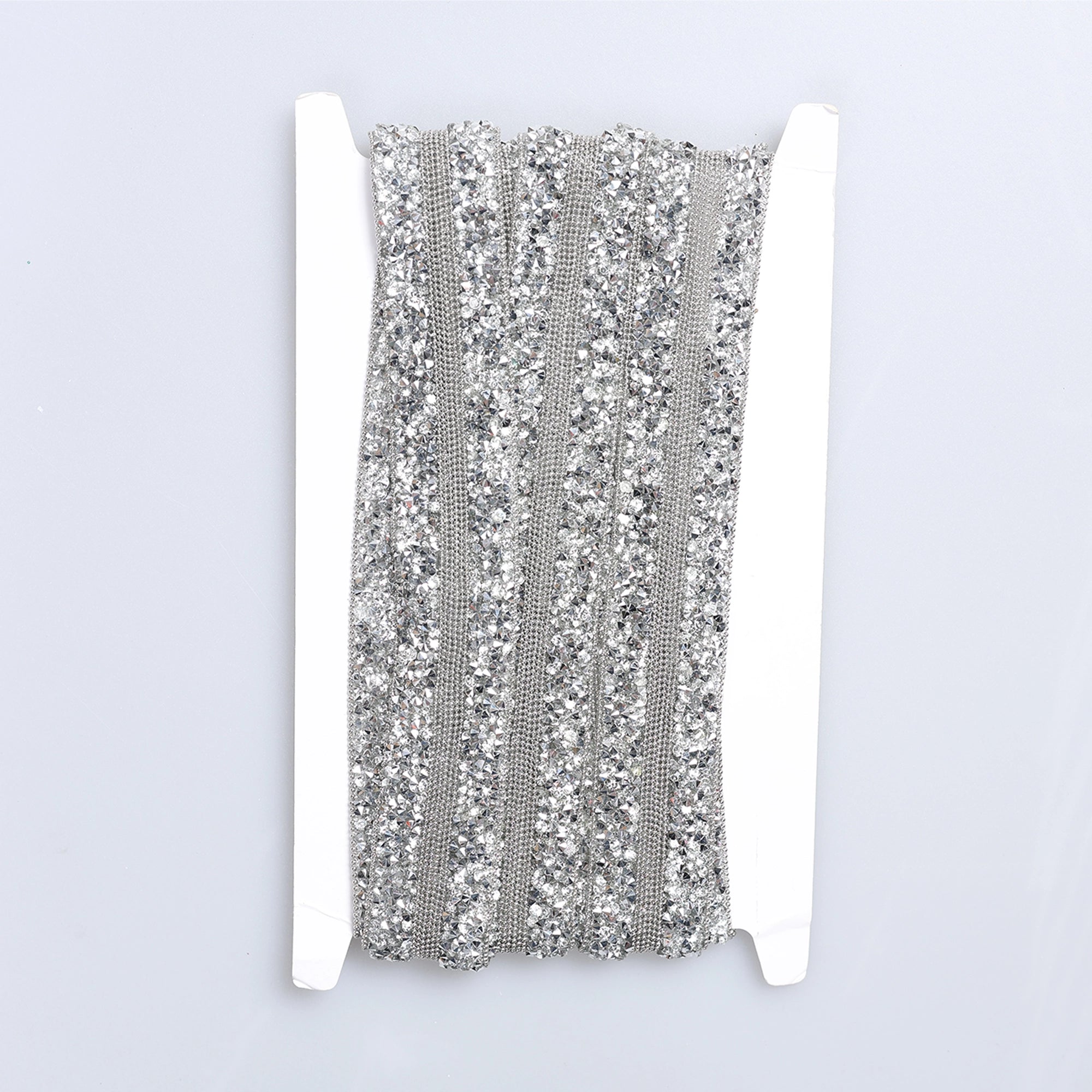 Aplicatii cu strasuri M391 - Ahura