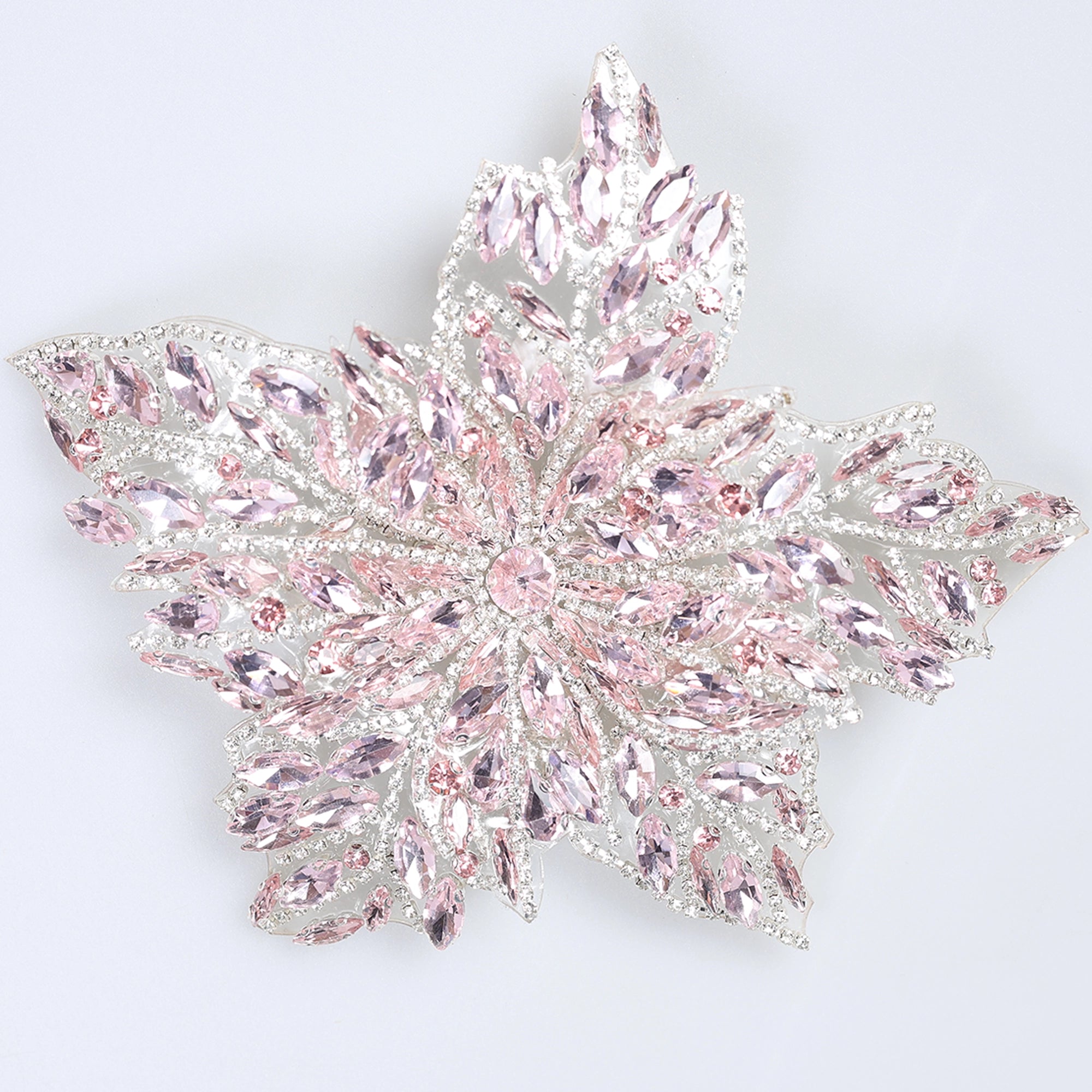 Floare Decorativa Aplicabila cu Strasuri\Cristale Dimensiune: 19 x 17 cm - Ahura