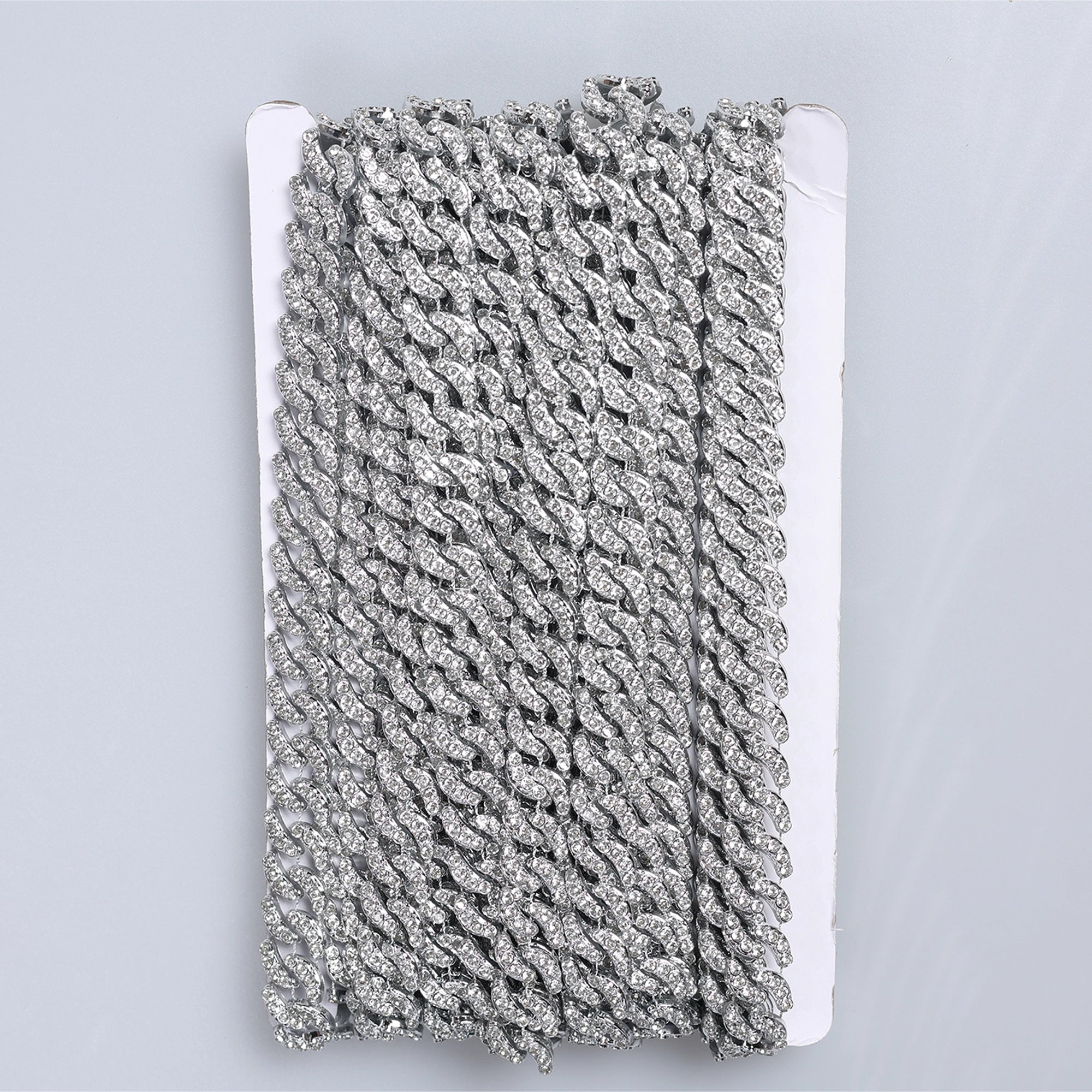 Aplicatii cu strasuri M323 - Ahura