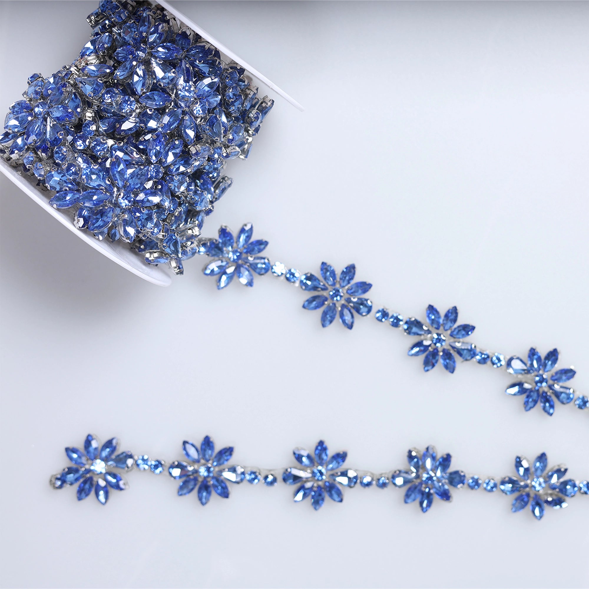 Banda cu strasuri M14 - Ahura