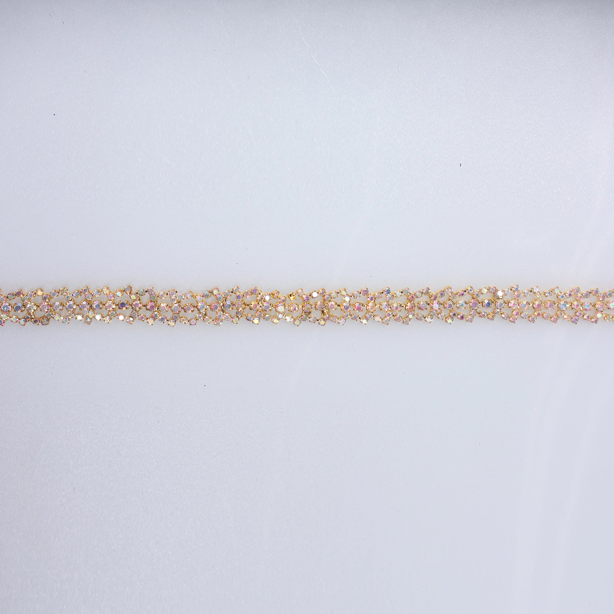 Banda cu strasuri M70 - Ahura