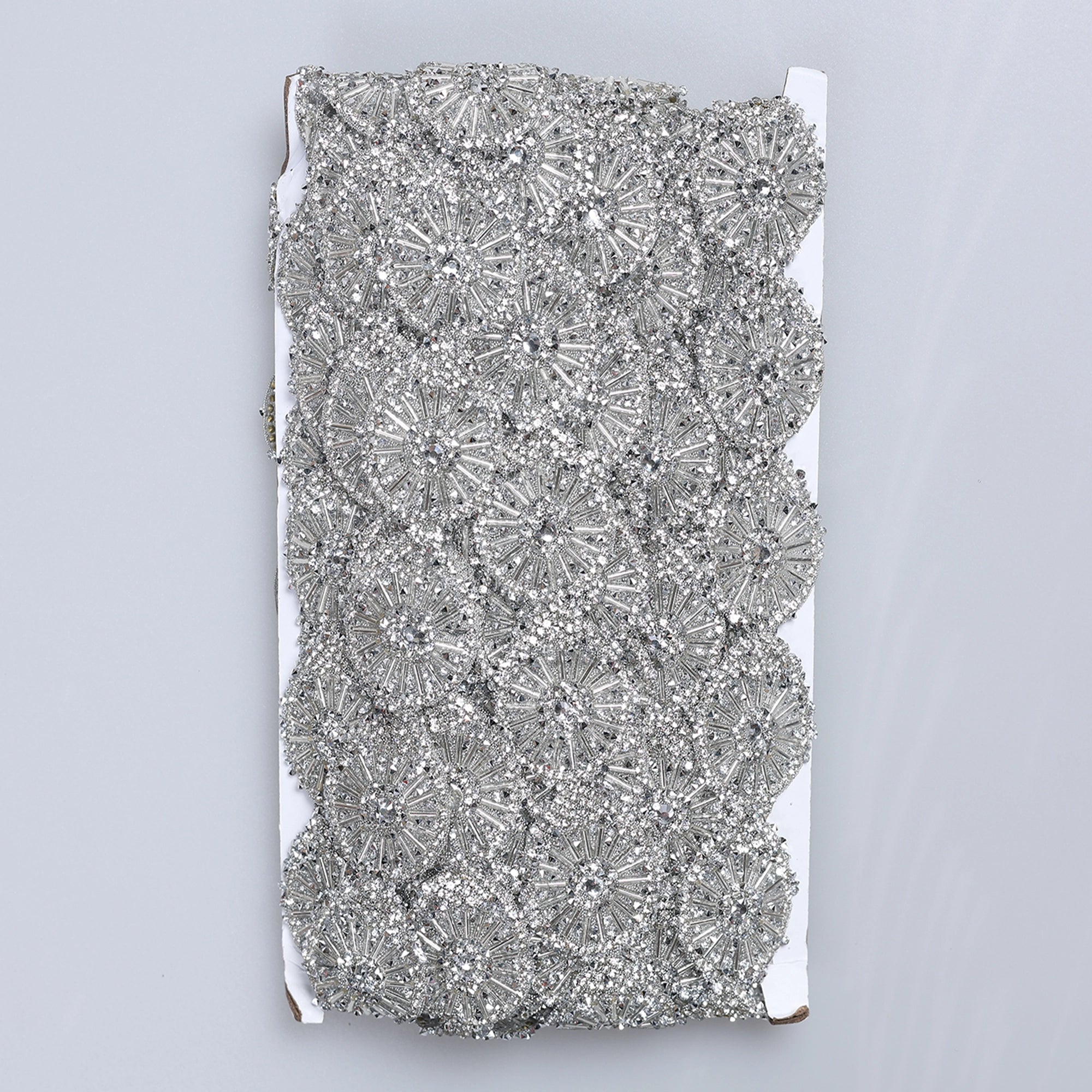 Aplicatii cu strasuri M324 - Ahura