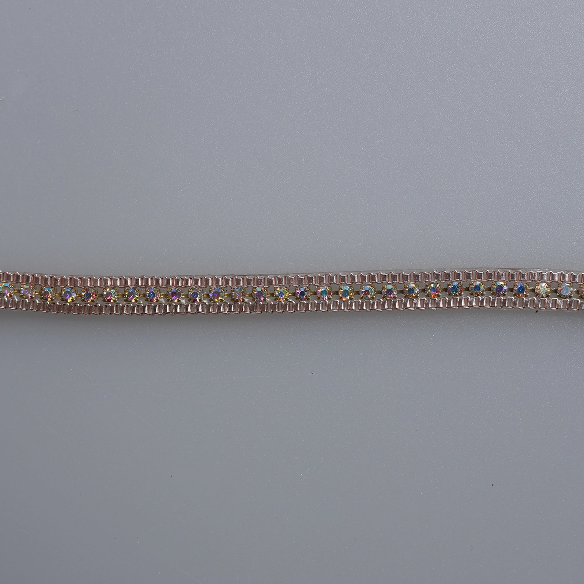 Aplicatii cu strasuri M508 - Ahura