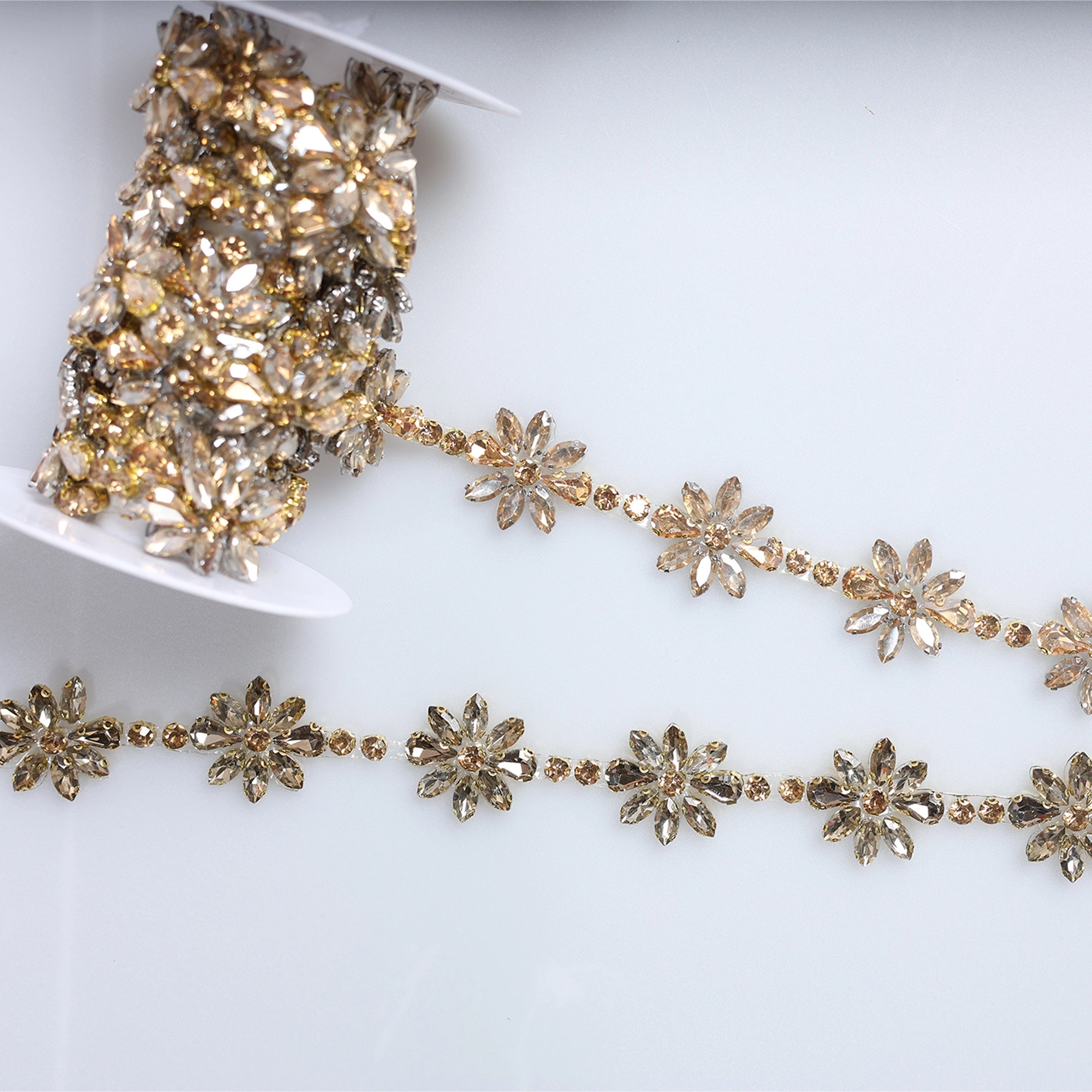 Banda cu strasuri M14 - Ahura