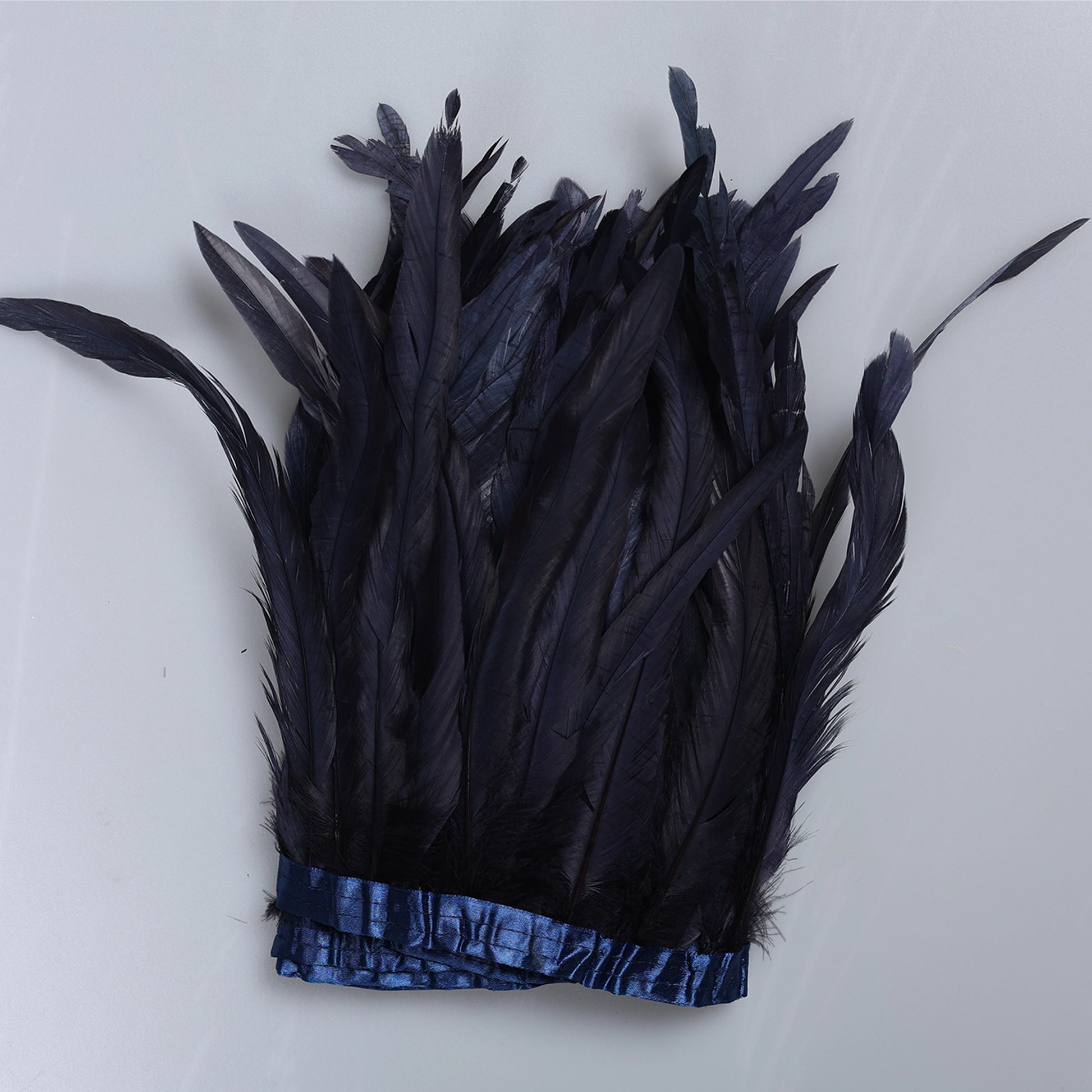 Pene lungi de Cocoș pe bandă 2M M296 - Ahura