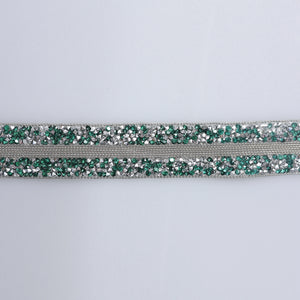 Aplicatii cu strasuri M395 - Ahura