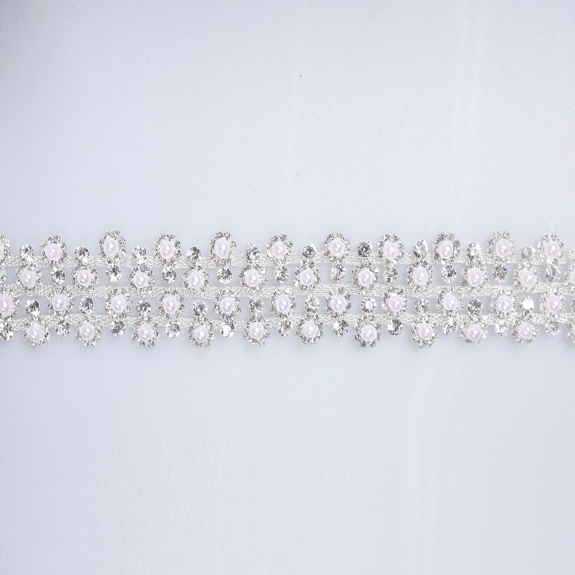 Banda cu strasuri M126 - Ahura