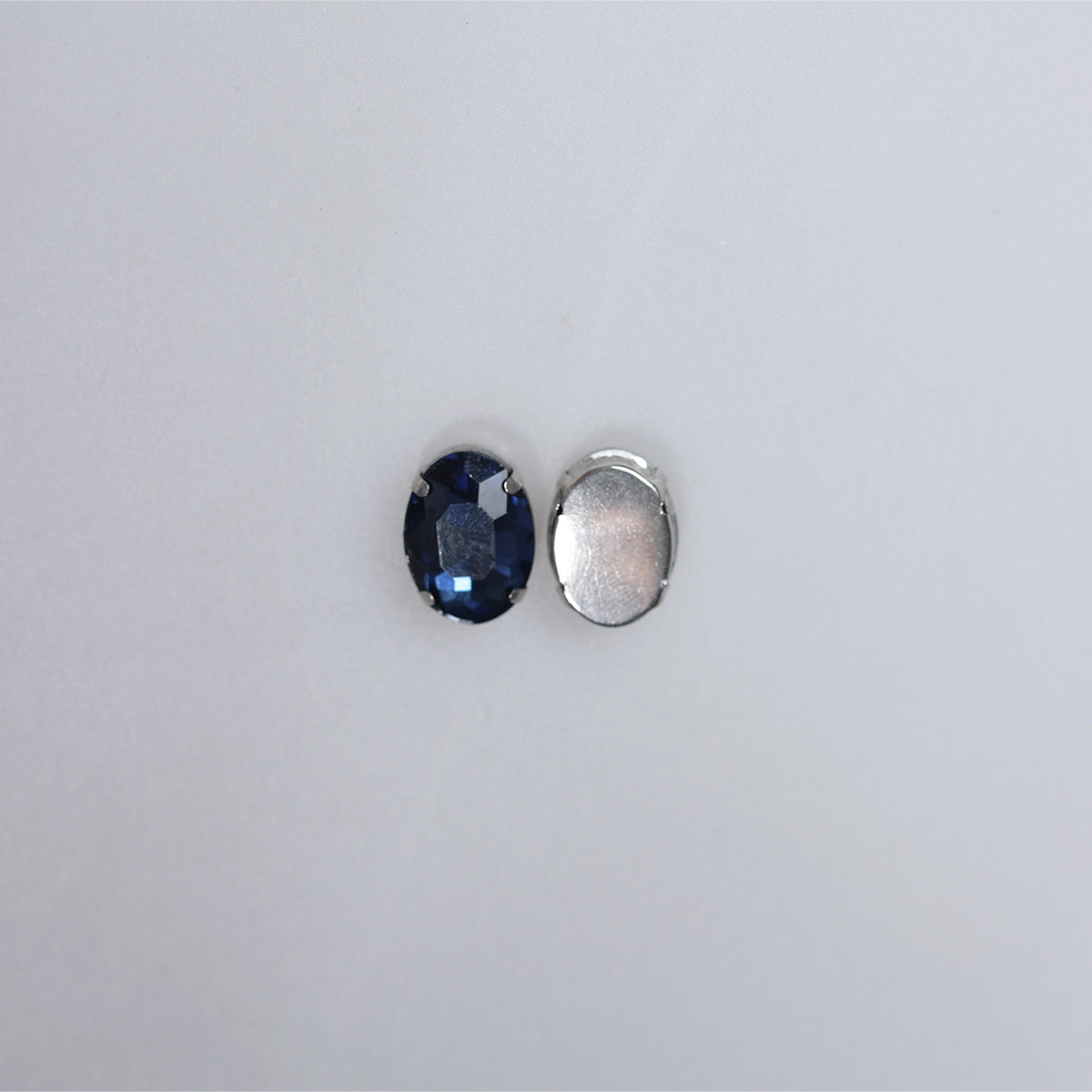 Piatră pentru cusut tip lacrimă 1.5x1 cm - Ahura