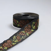 Bandă brodată florală 5 cm flori arămii - Ahura
