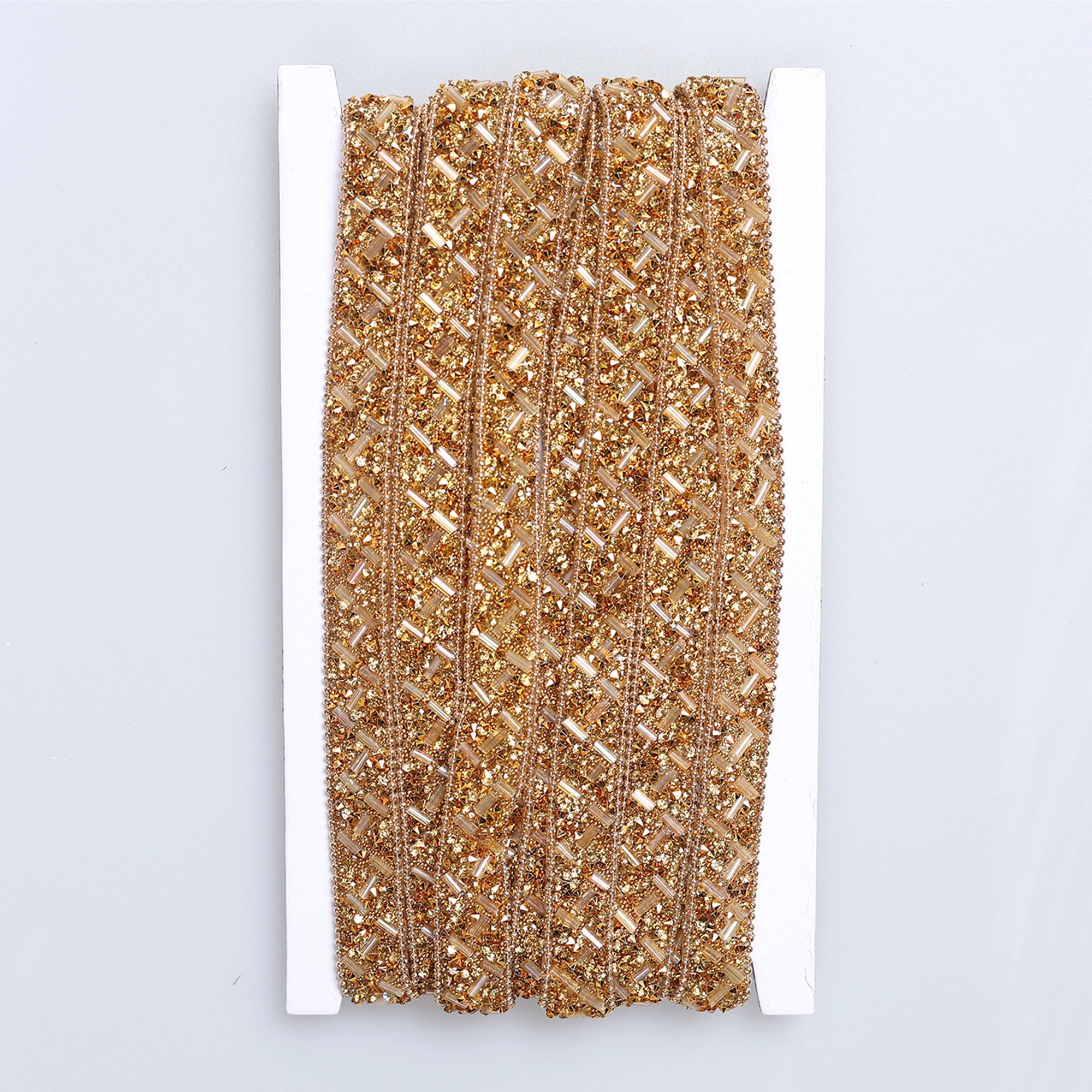 Aplicatii cu strasuri M327 - Ahura