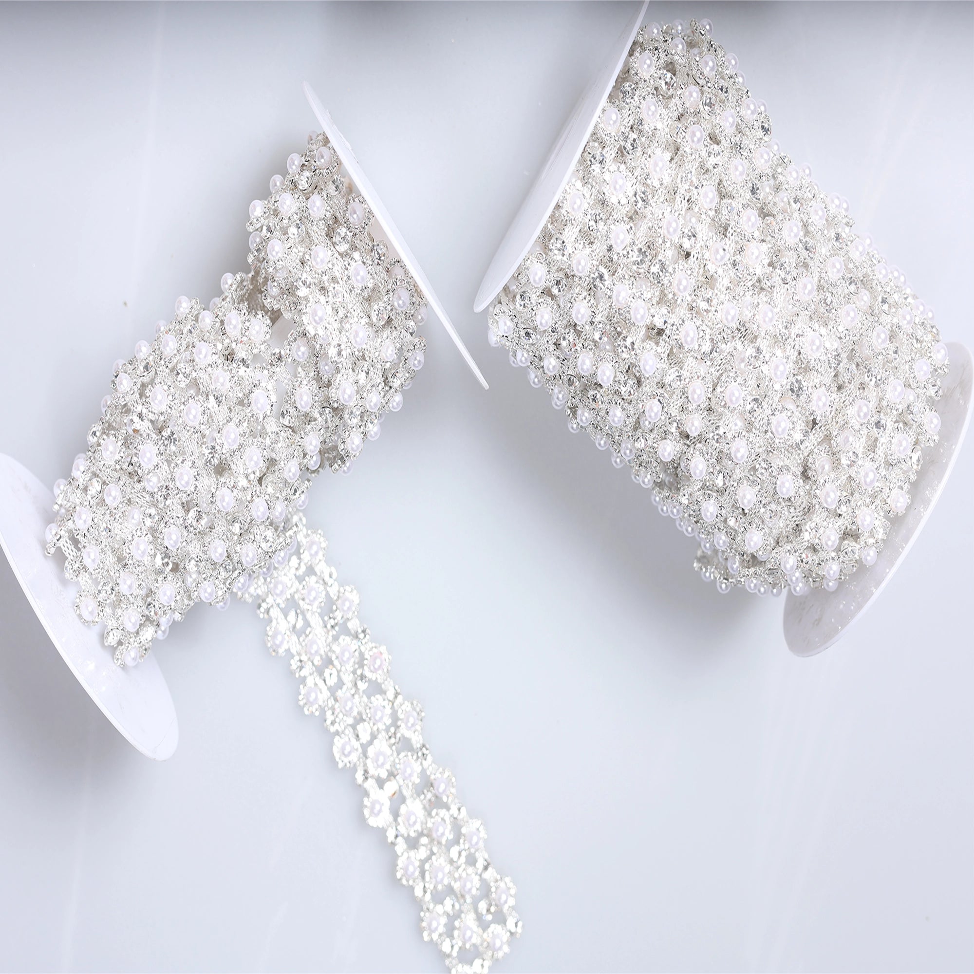 Banda cu strasuri M126 - Ahura