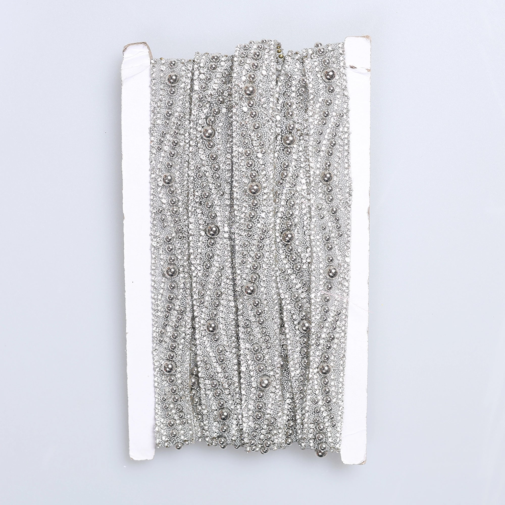 Aplicatii cu strasuri M397 - Ahura