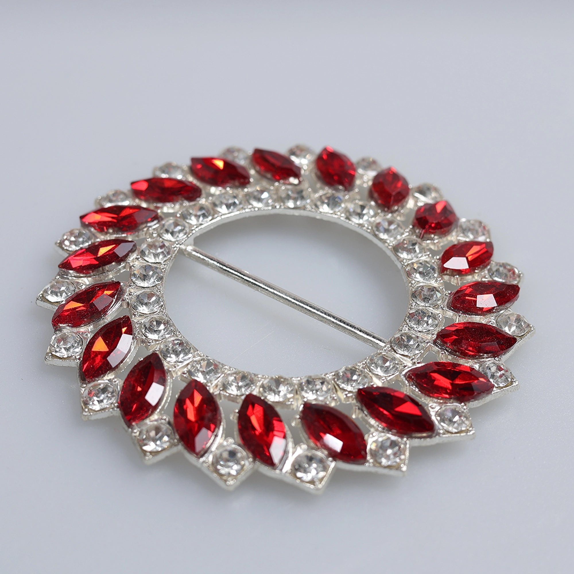 Catarame cu strasuri M40 - Ahura