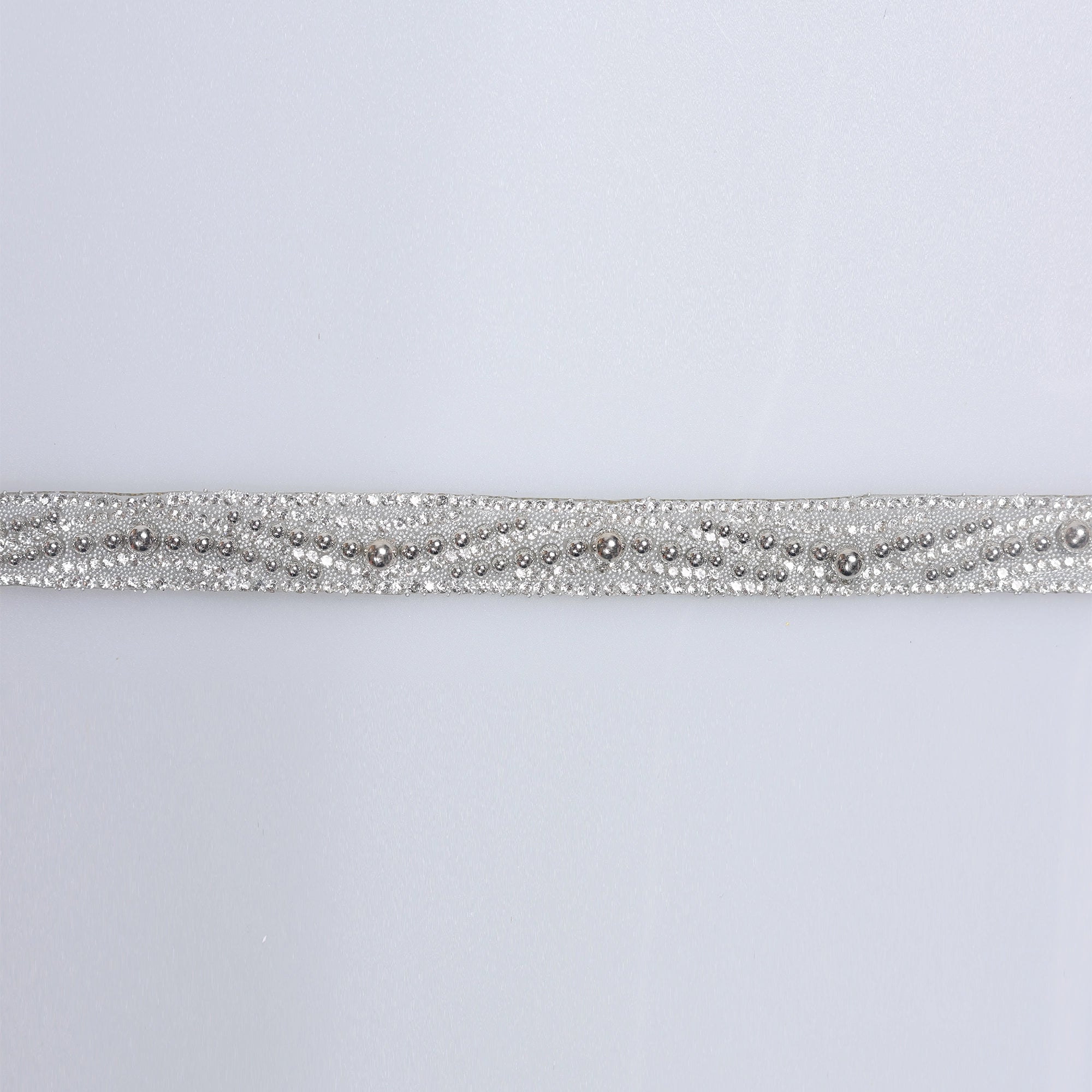 Aplicatii cu strasuri M397 - Ahura