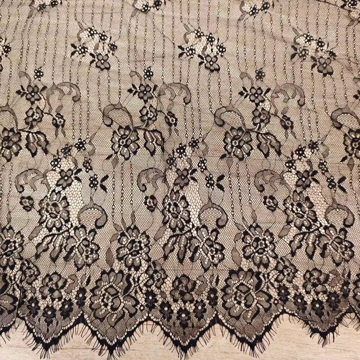 Chantilly M19 Cupon 300CM - Ahura