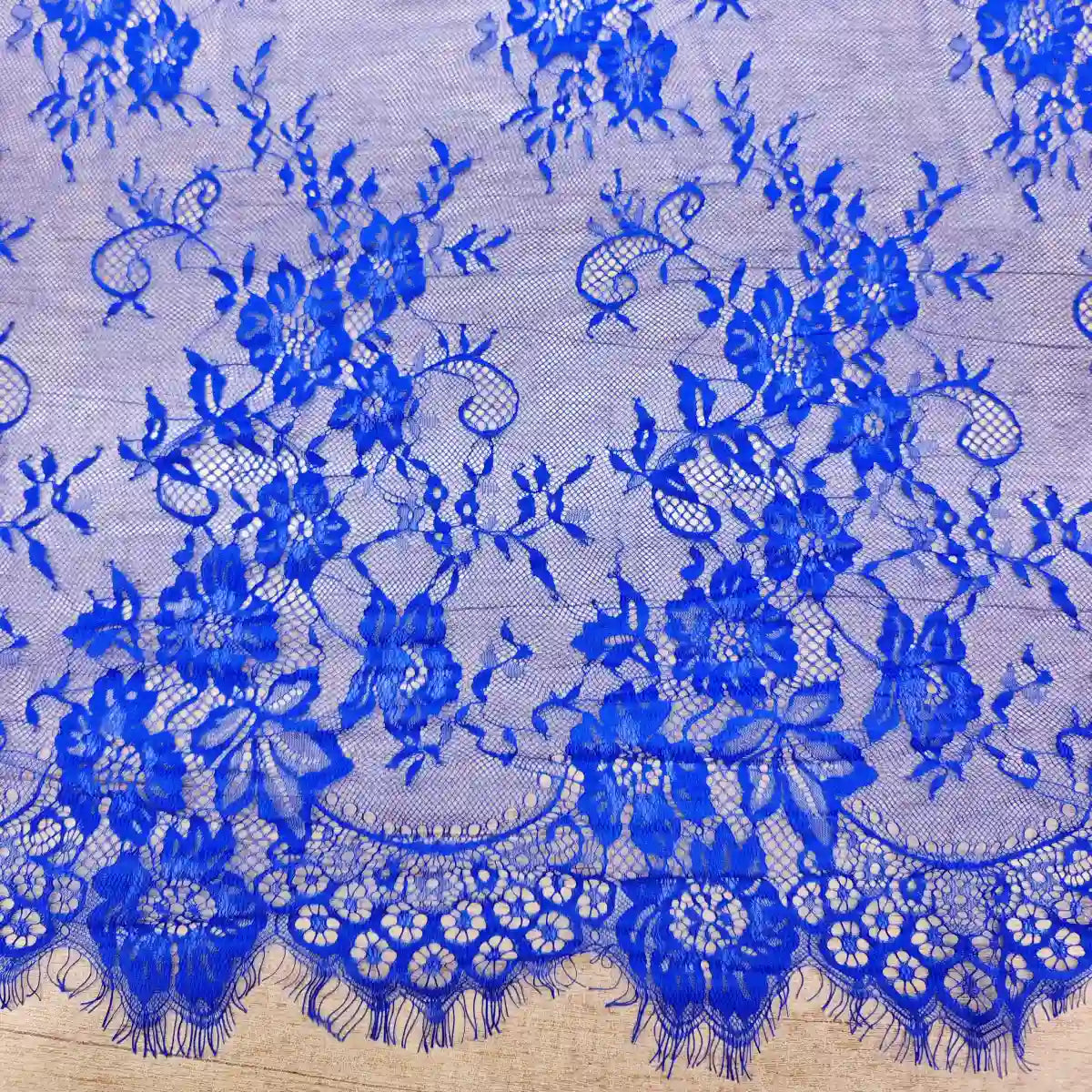 Chantilly M22 Cupon 300CM - Ahura