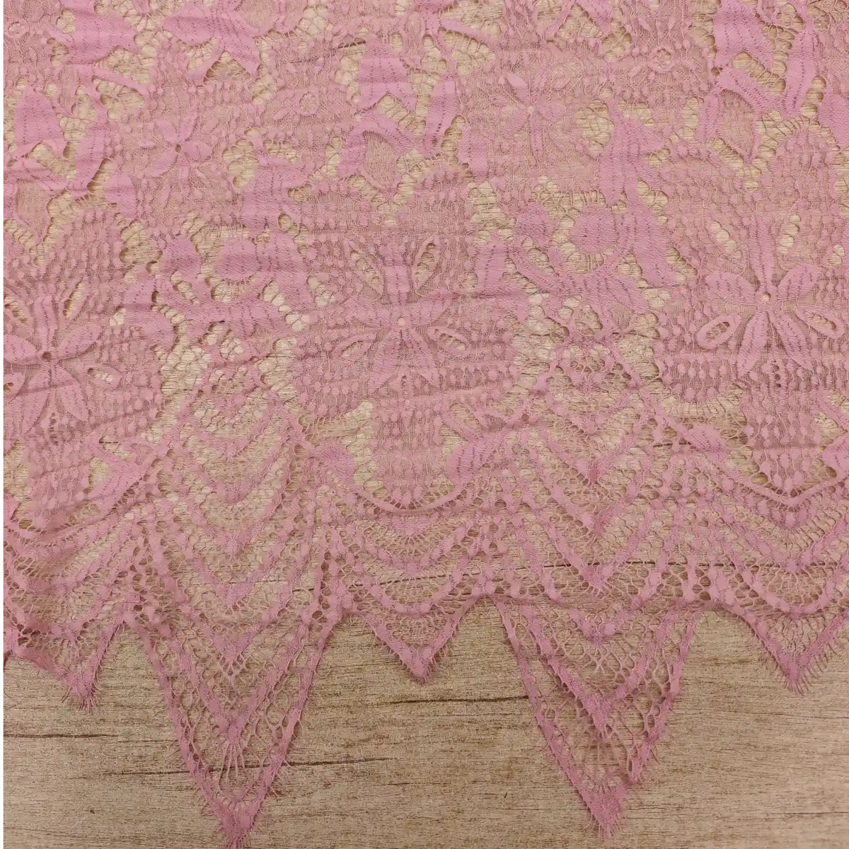 Chantilly M25 Cupon 300CM - Ahura