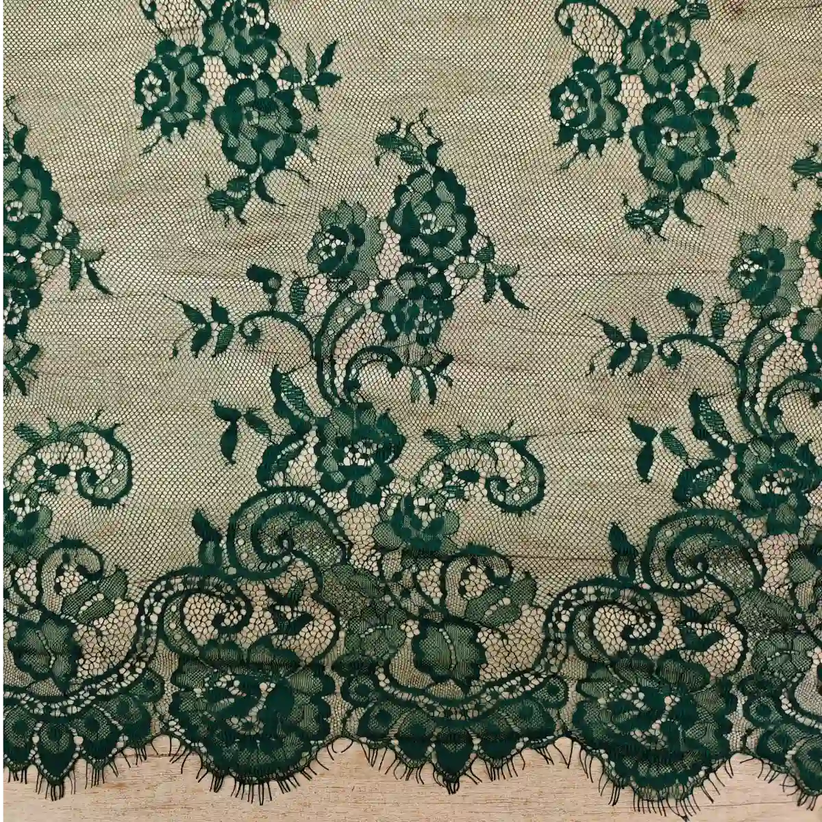 Chantilly M30 Cupon 300CM - Ahura