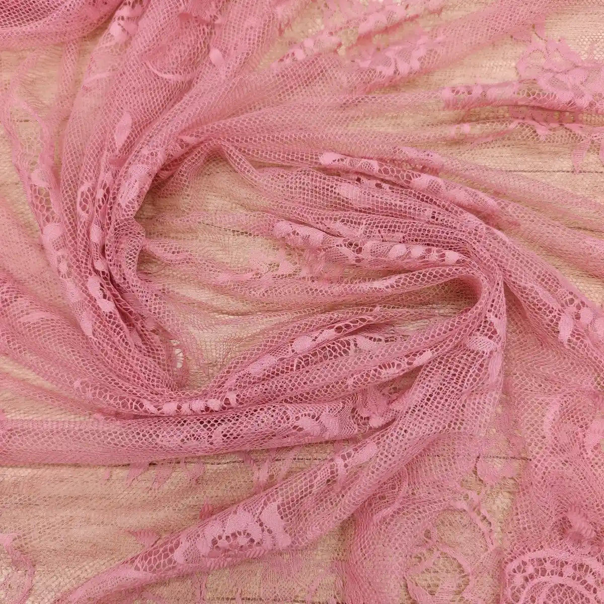 Chantilly M38 Cupon 300CM - Ahura