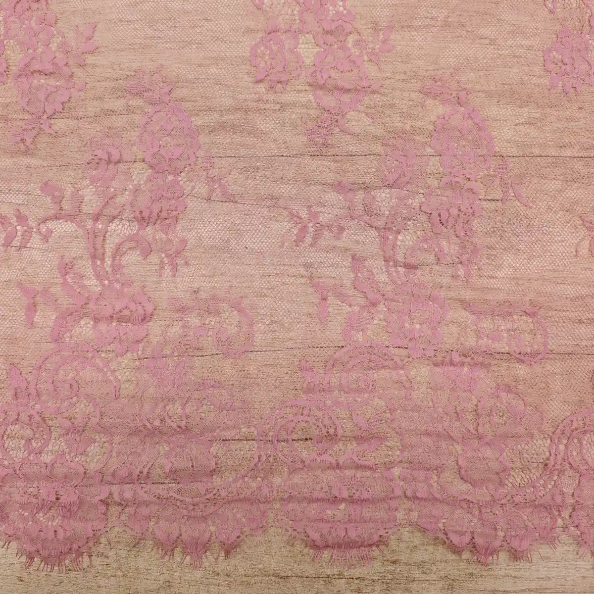 Chantilly M38 Cupon 300CM - Ahura