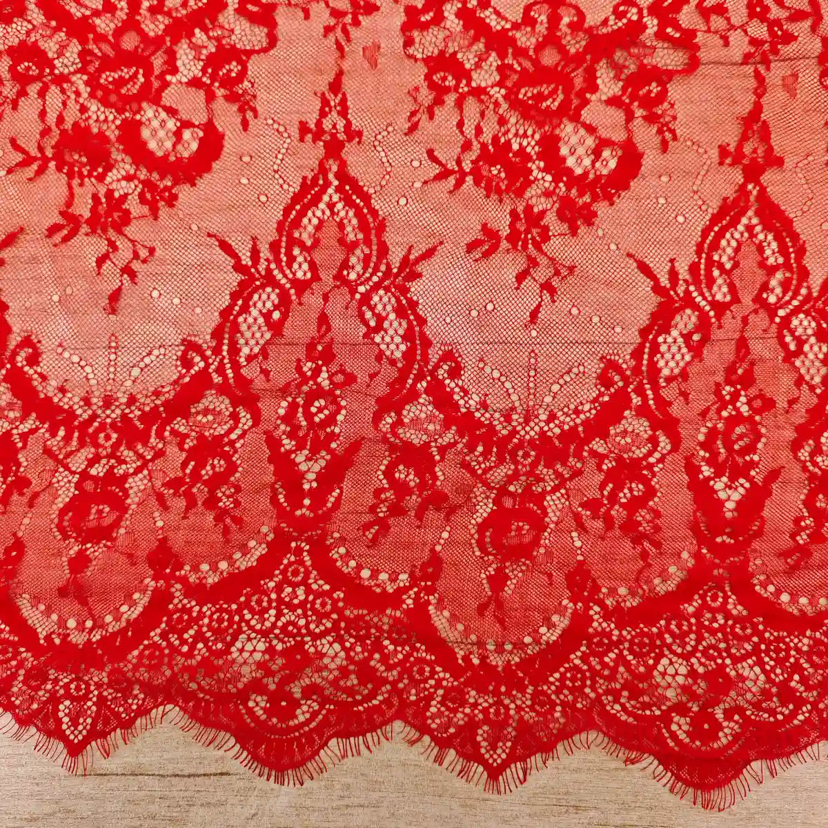 Chantilly M4 Cupon 300CM - Ahura