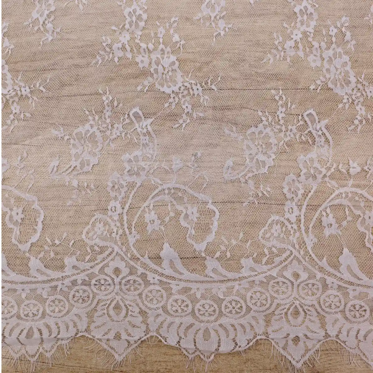 Chantilly M40 Cupon 300CM - Ahura