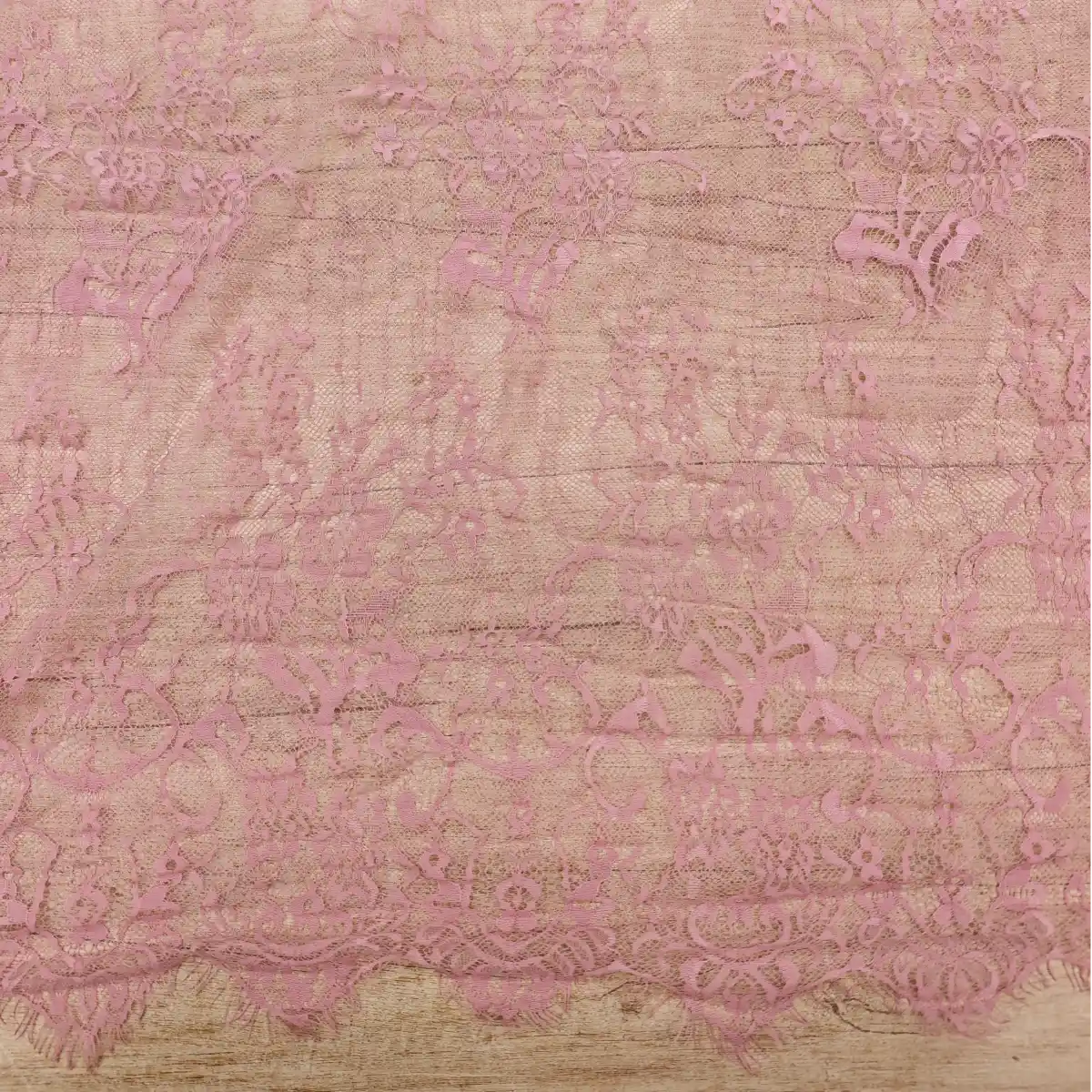 Chantilly M54 Cupon 300CM - Ahura