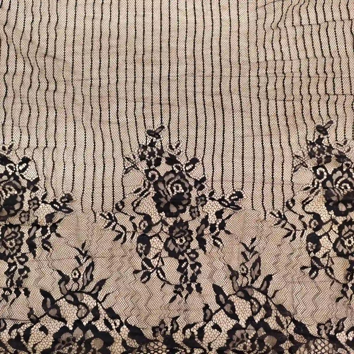 Chantilly M56 Cupon 300CM - Ahura