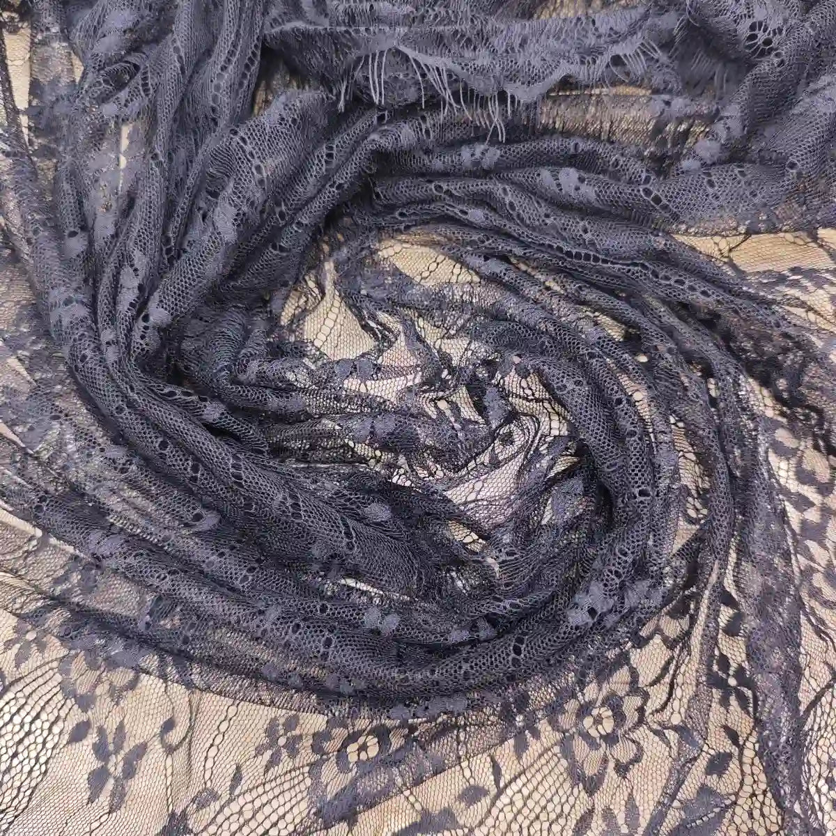 Chantilly M9 Cupon 300CM - Ahura