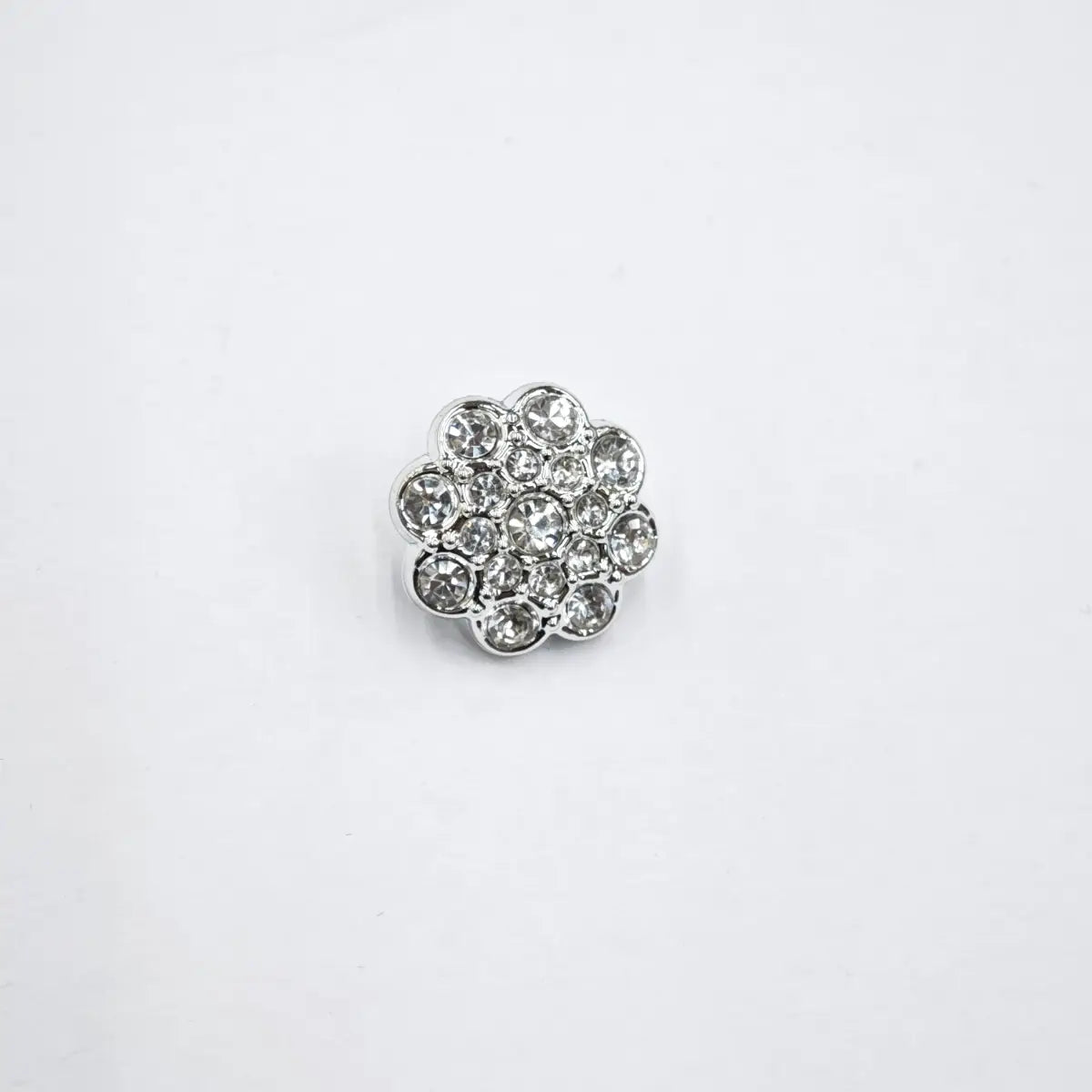 Nasturi plastic cu Cristale M6 - Ahura