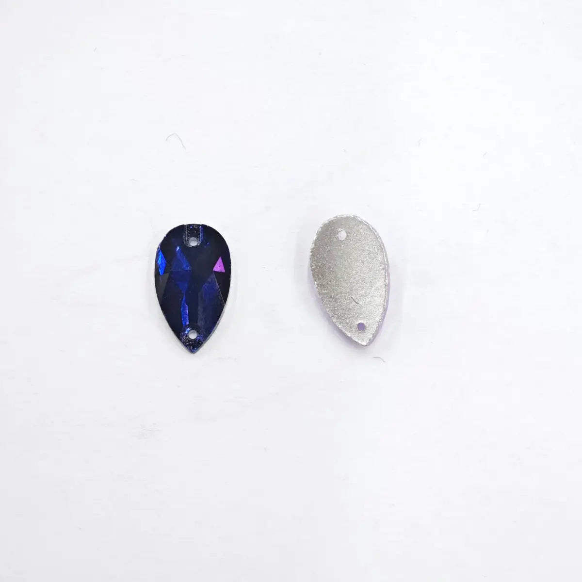 Piatră pentru cusut tip lacrimă 18x10.5mm - Ahura