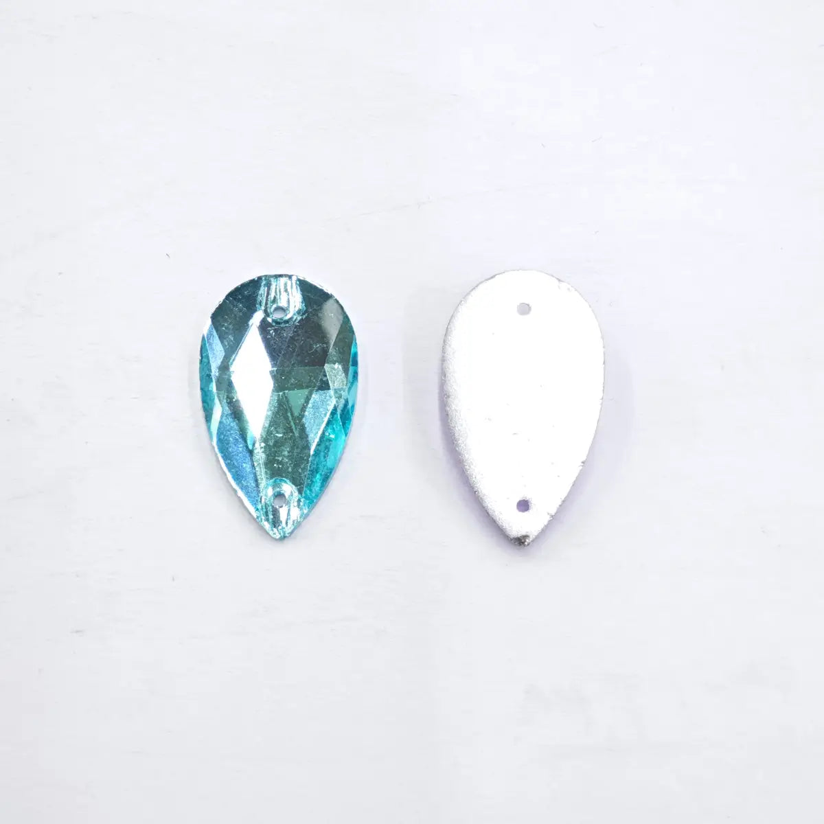 Piatră pentru cusut tip lacrimă 28x16mm - Ahura