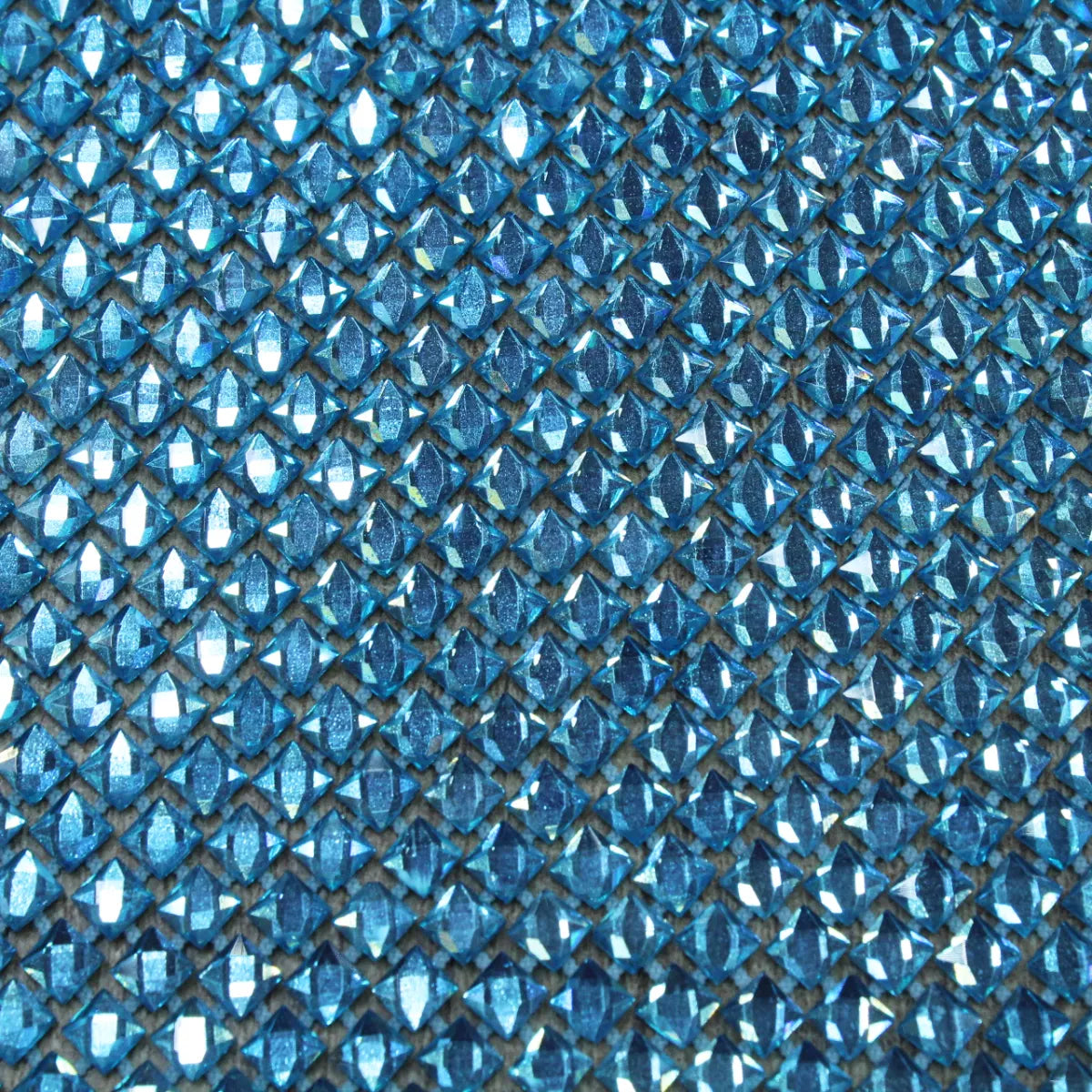 Plasa cu cristale M1 - Ahura