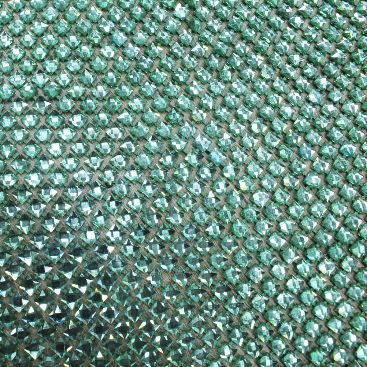 Plasa cu cristale M1 - Ahura